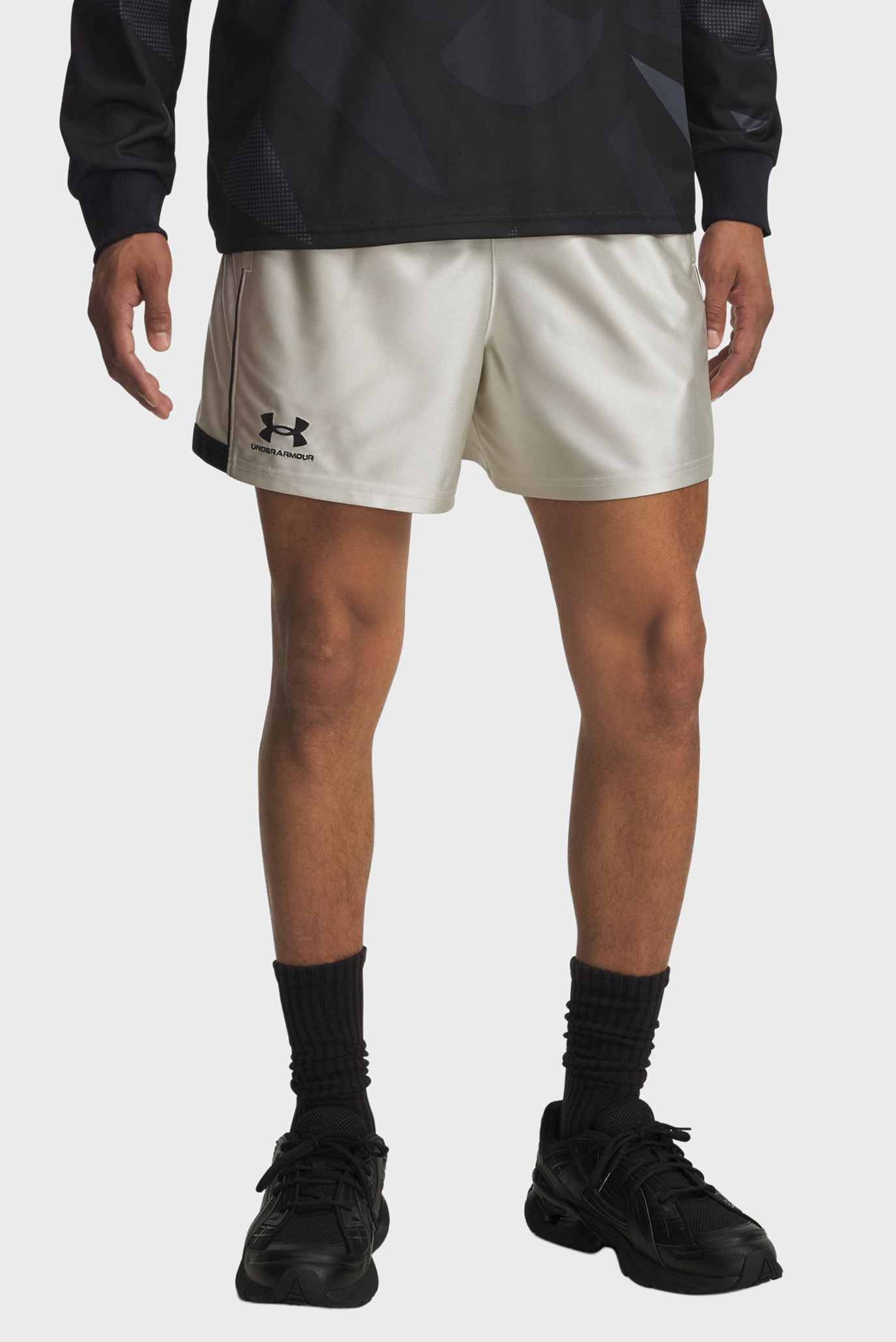 Мужские бежевые шорты UA M 96 Terrace Shorts Бежевый S Under Armour 6005126-110 Мужские бежевые шорты UA M 96 Terrace Shorts Бежевый S Under Armour 6005126-110