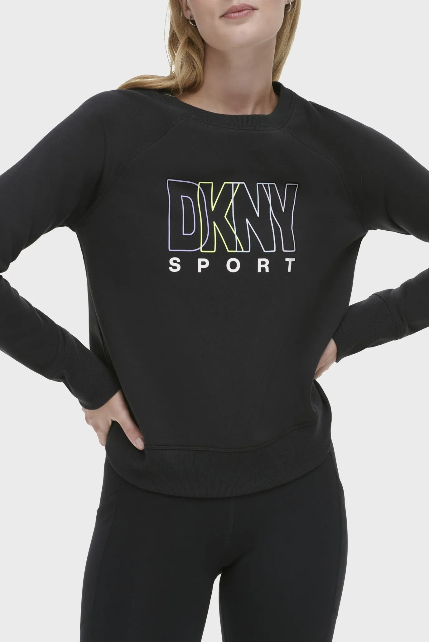 Женский черный свитшот 5