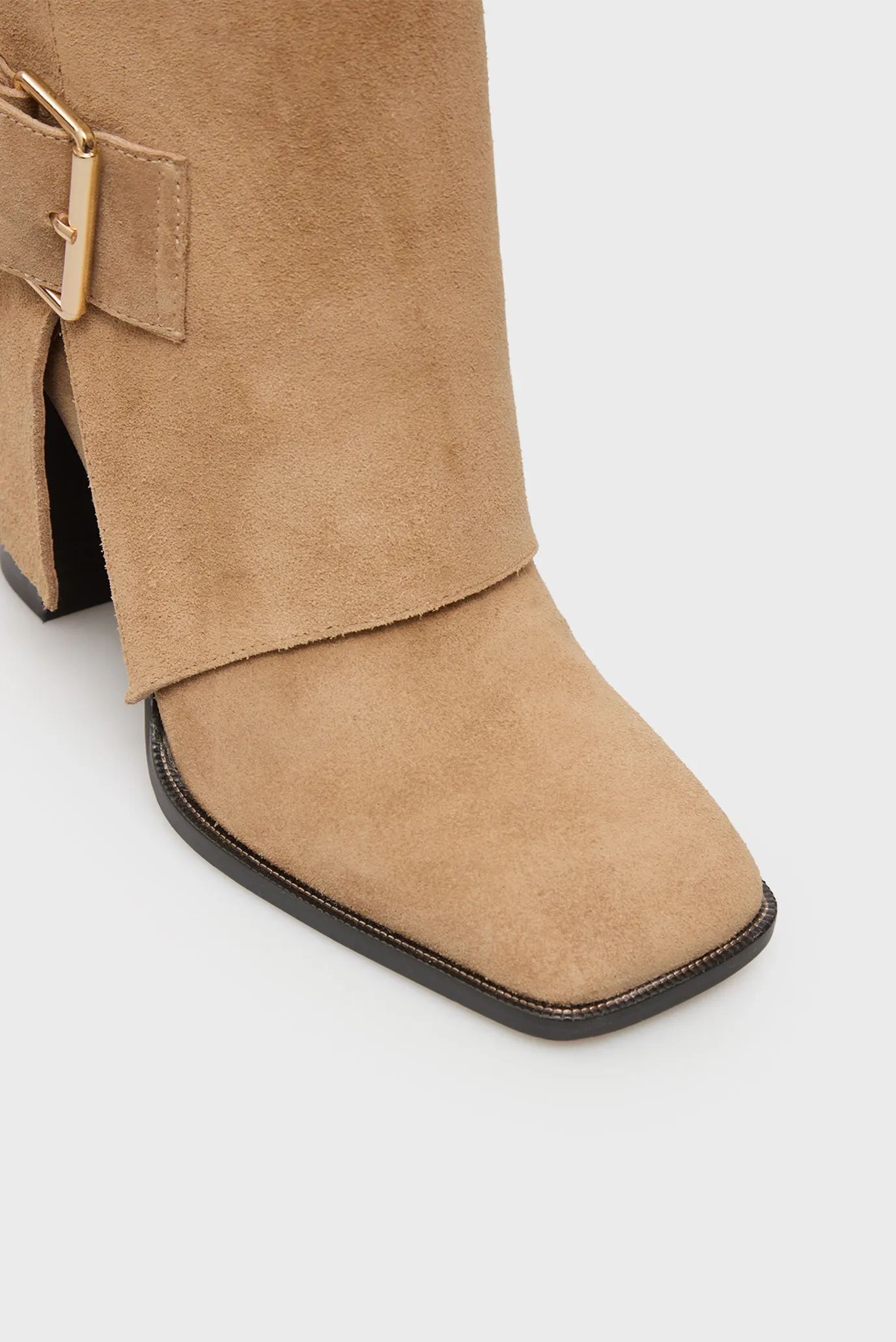 Женские бежевые замшевые ботильоны Claire 4