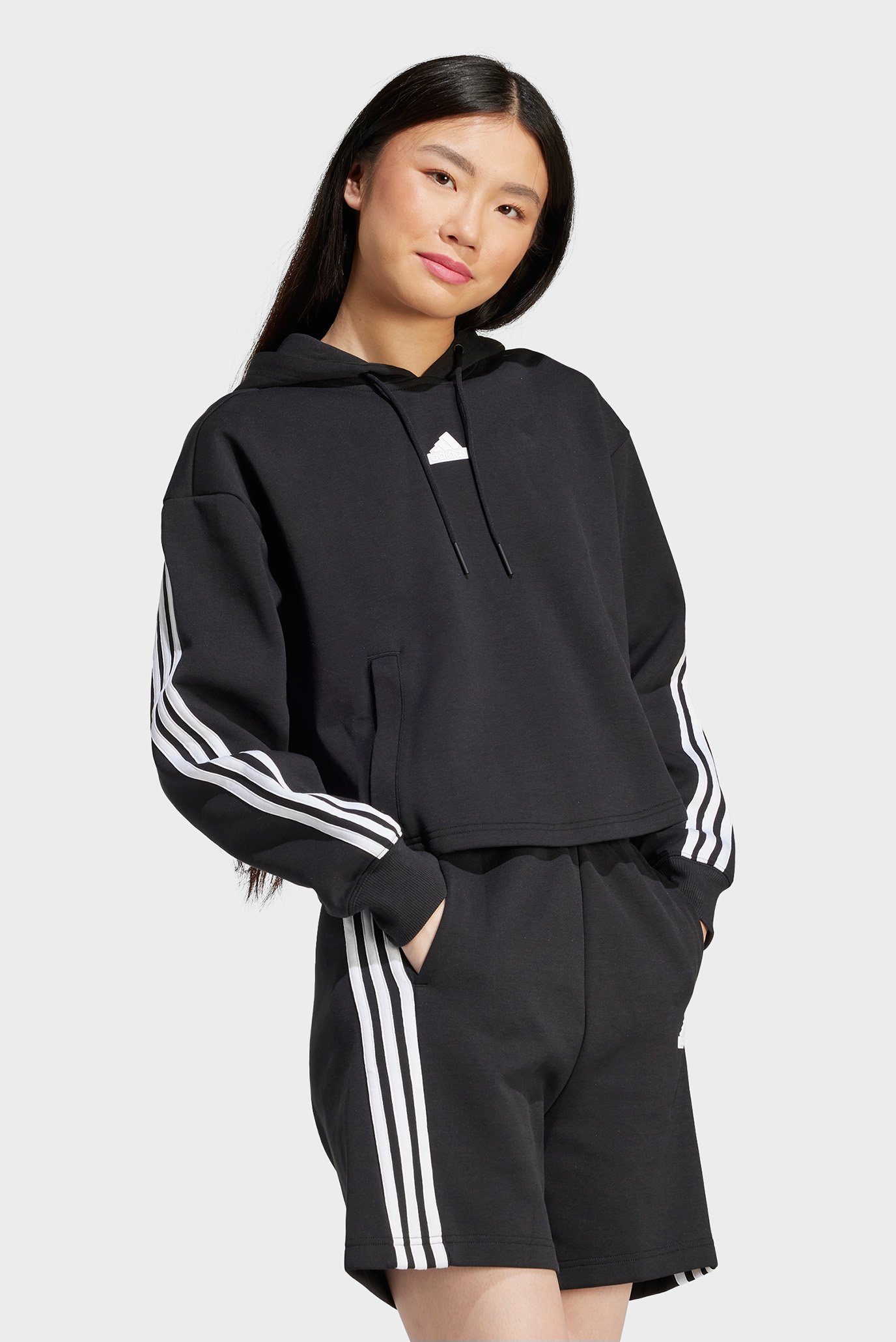 Женское черное худи Future Icons 3-Stripes Full Zip 1