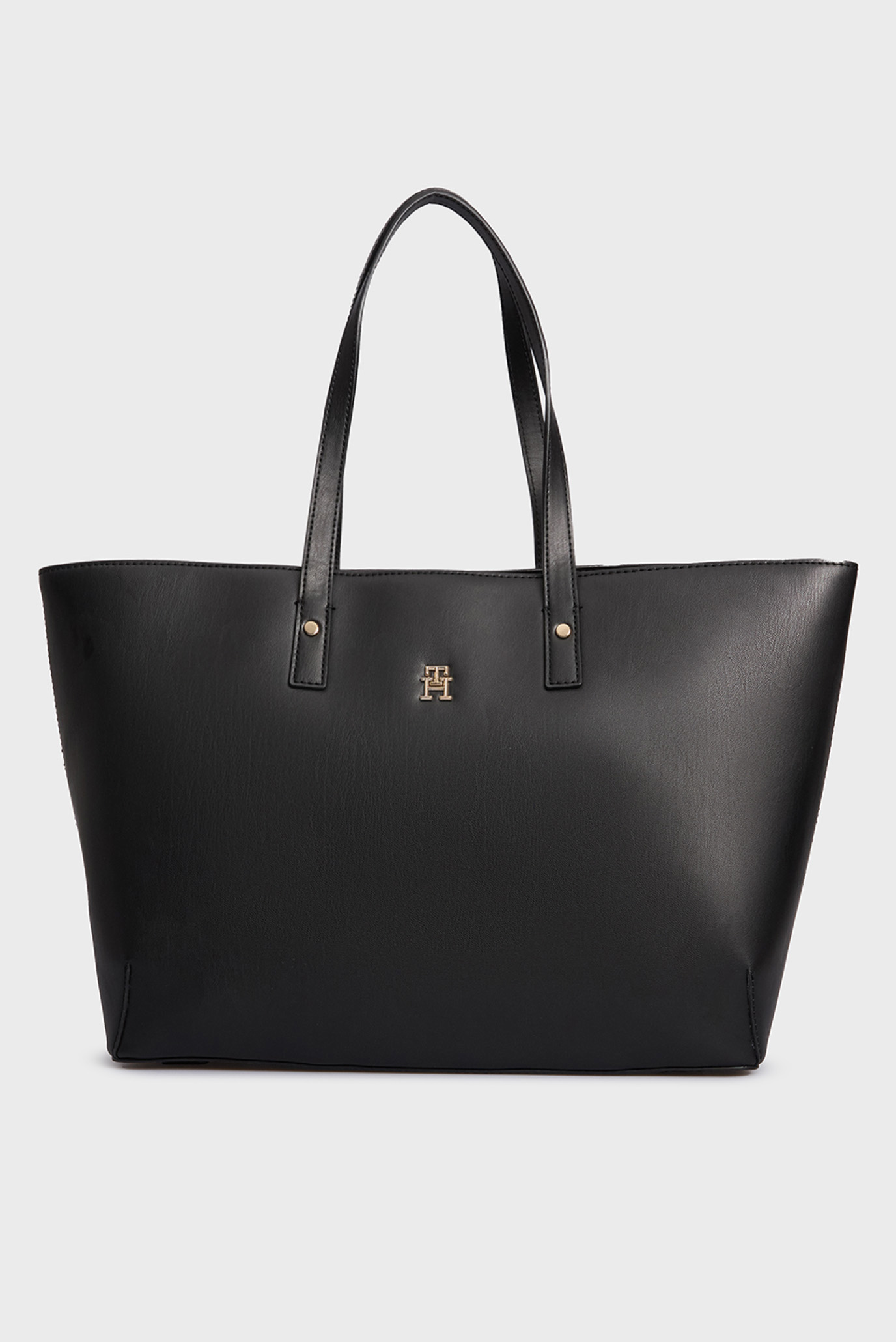 Женская черная сумка TH CHIC TOTE Черный ONESIZE Tommy Hilfiger AW0AW16302 Женская черная сумка TH CHIC TOTE Черный ONESIZE Tommy Hilfiger AW0AW16302