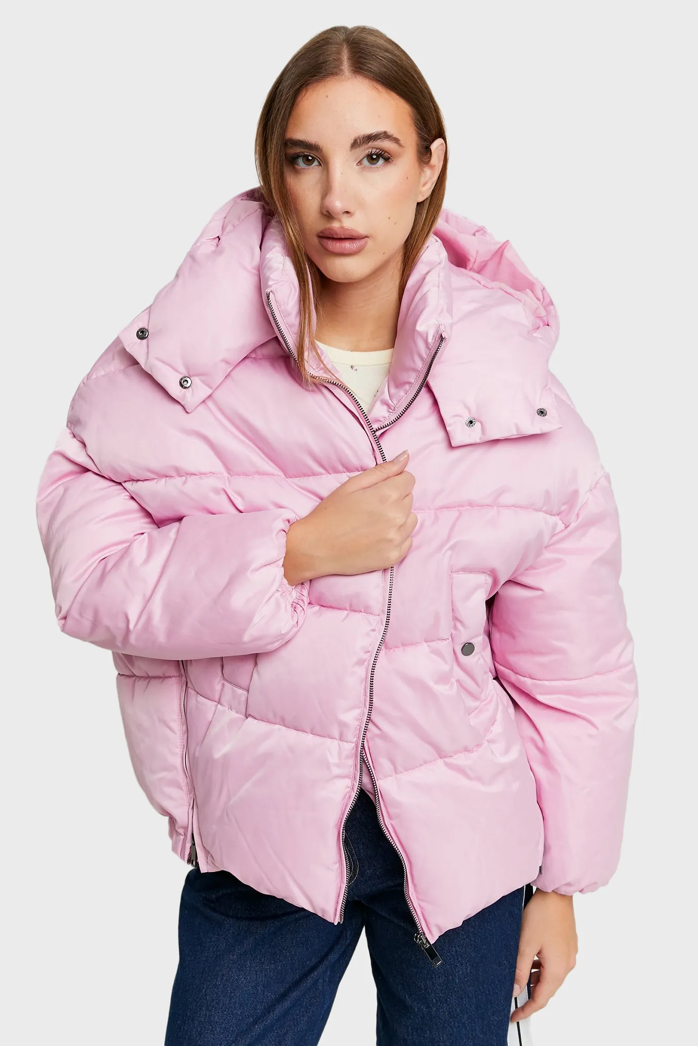 Женская розовая куртка 4