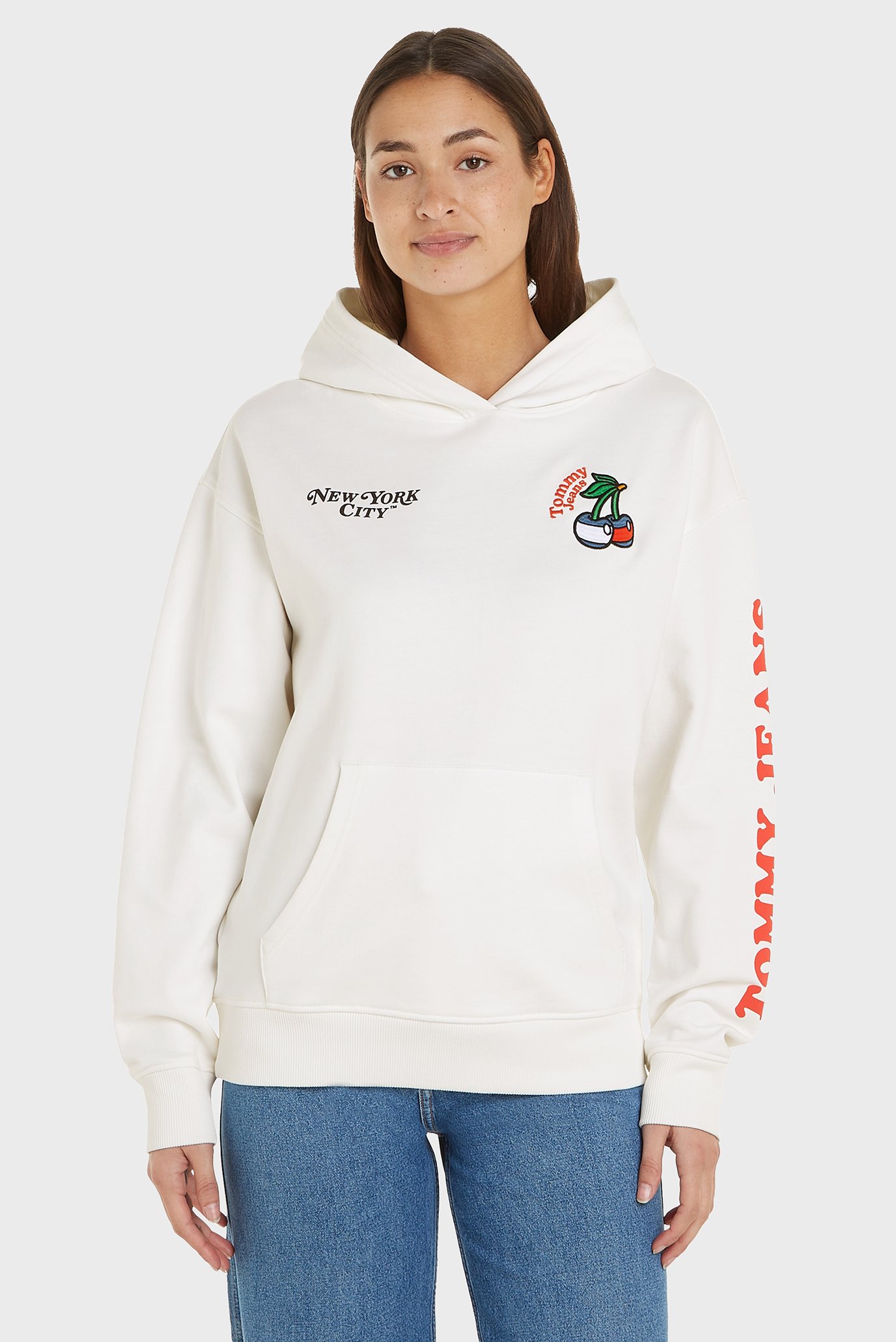 Женское белое худи TJW RLX TJ CHERRY HOODIE Белый S Tommy Jeans DW0DW17707 Женское белое худи TJW RLX TJ CHERRY HOODIE Белый S Tommy Jeans DW0DW17707