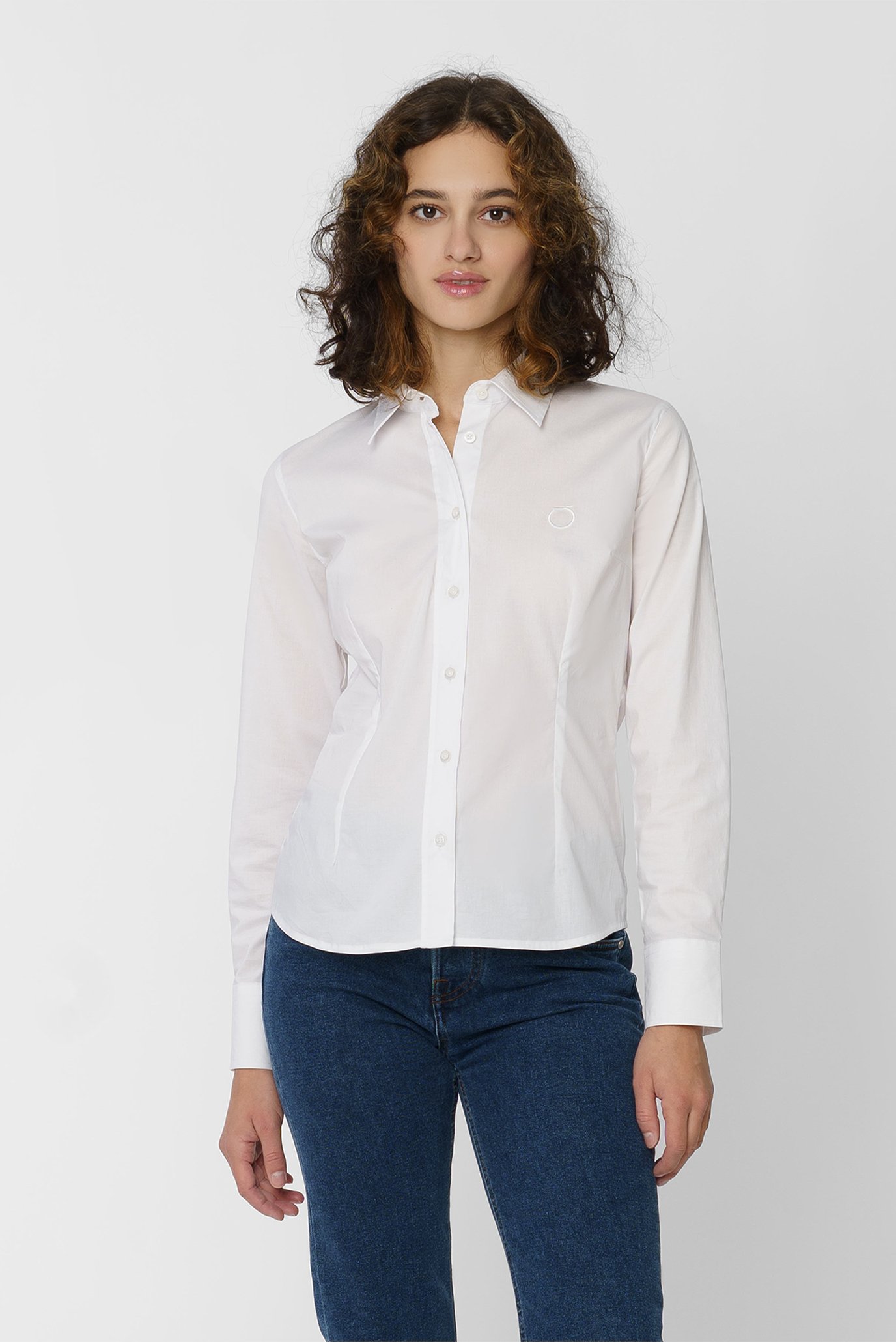 Женская белая рубашка 1