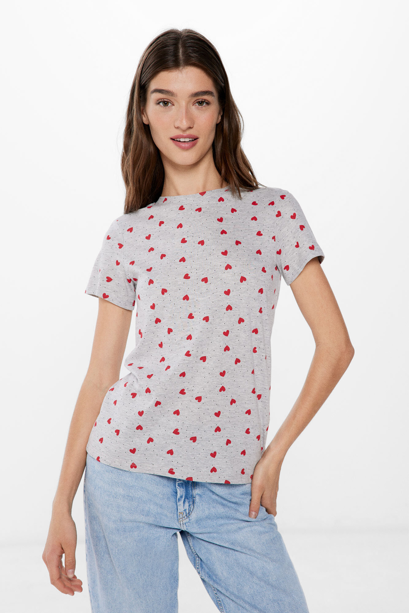 Женская серая футболка с узором 1