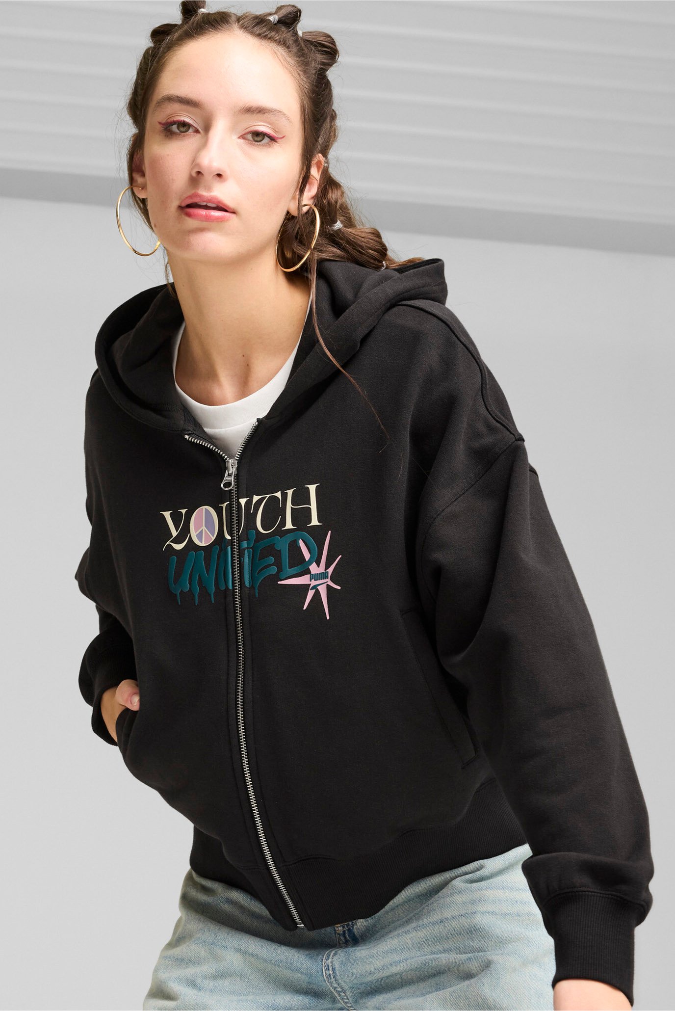 Женское черное худи DOWNTOWN Oversized Hoodie Women 1