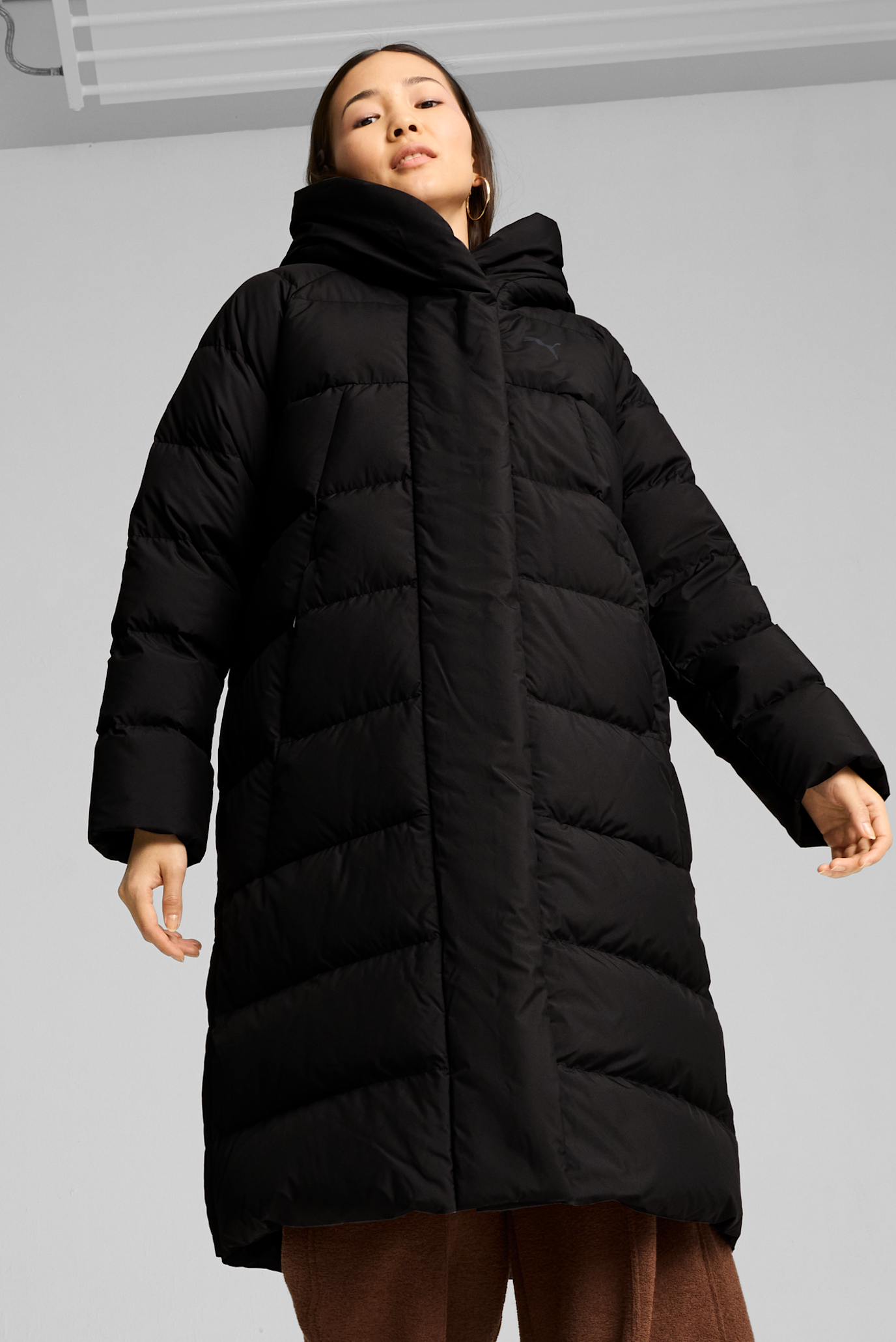 Жіночий чорний пуховик Long Down Coat Women 1