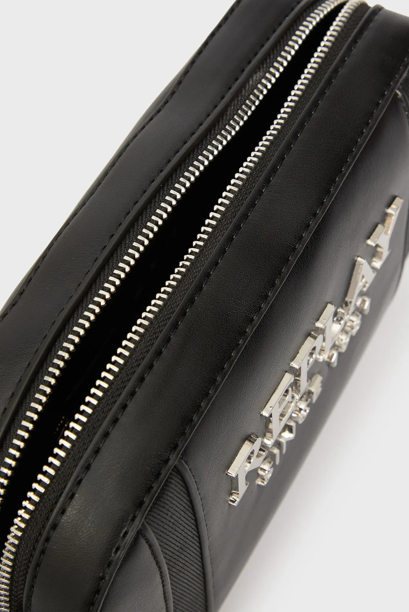 Жіноча чорна сумка 2