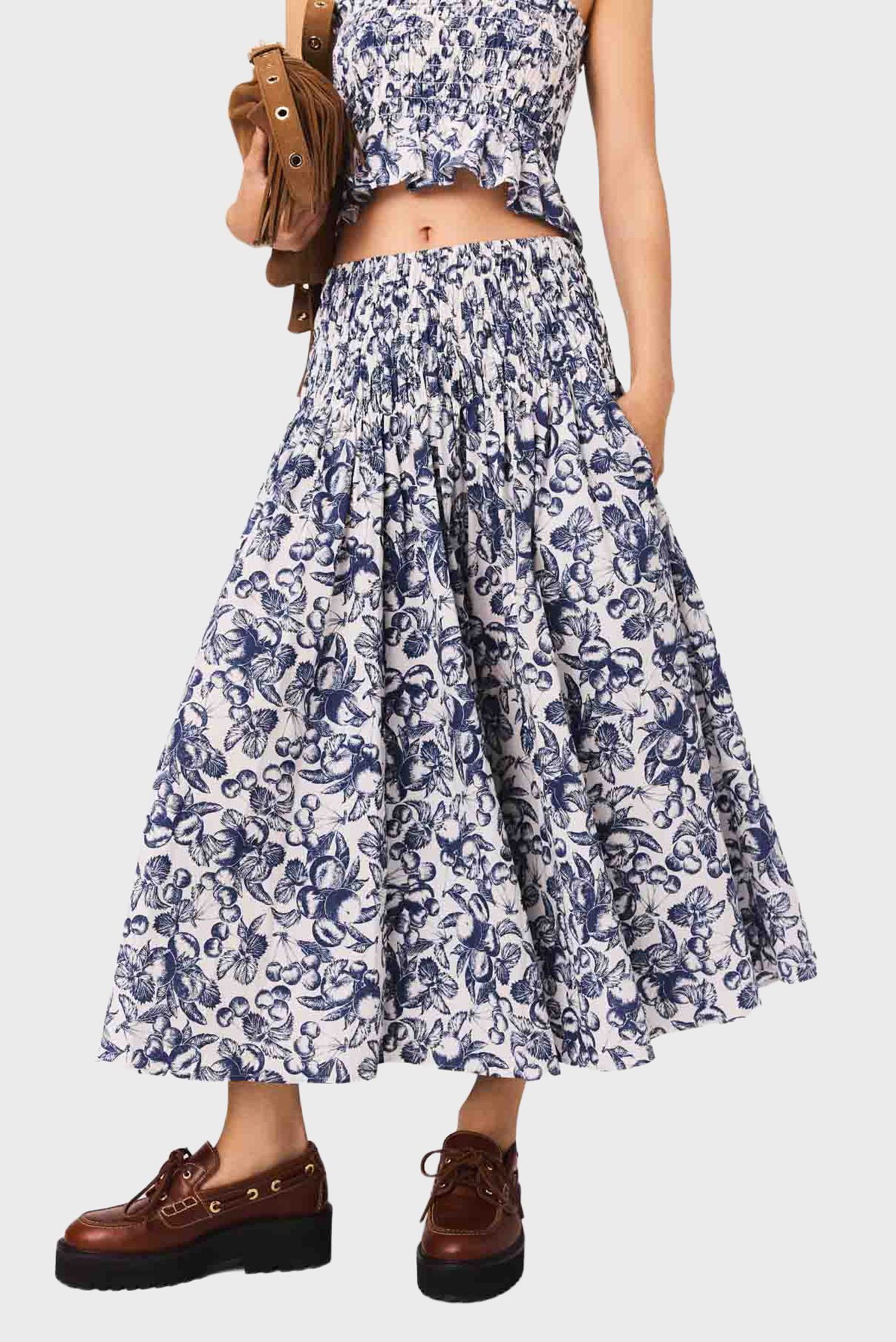 Женская белая юбка с узором Белый 34 MAJE MFPJU01463_Blue fruits print Женская белая юбка с узором Белый 34 MAJE MFPJU01463_Blue fruits print