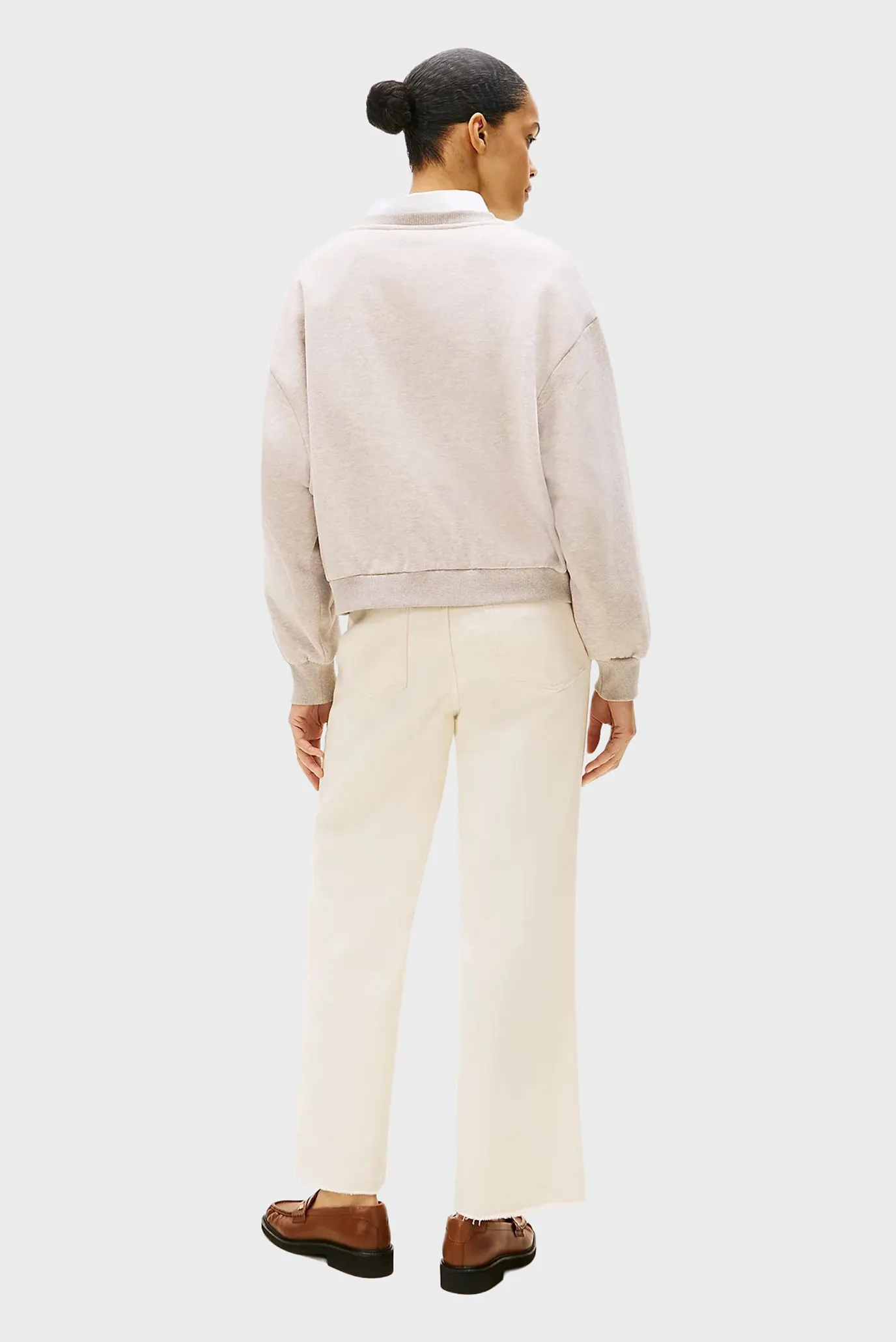 Женский светло-серый свитшот VARSITY 3