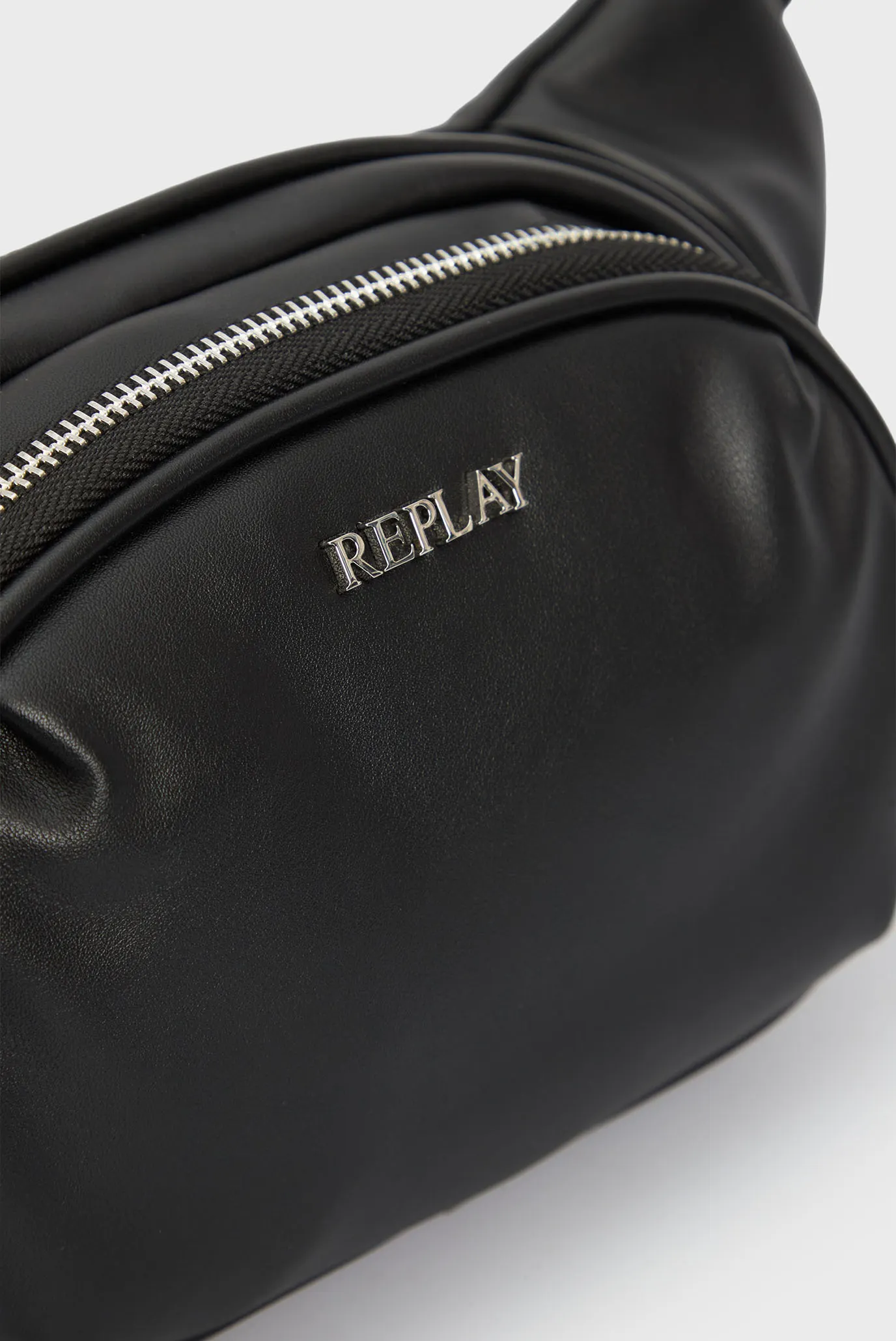 Жіноча чорна поясна сумка 5