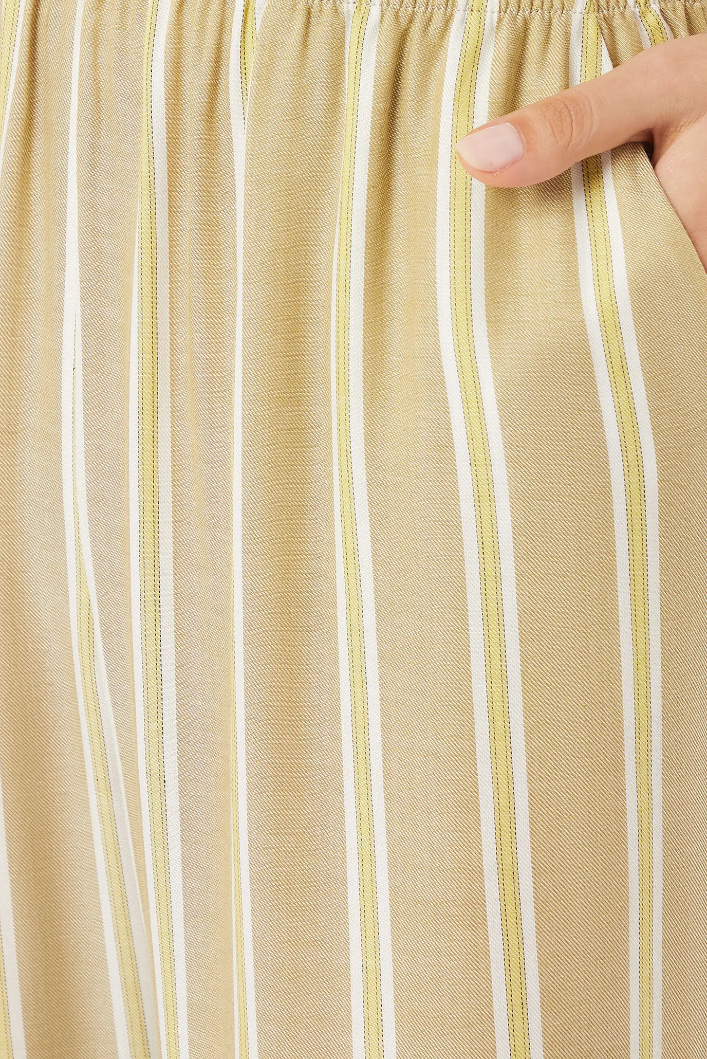 Жіночі бежеві брюки у смужку BERRI 4