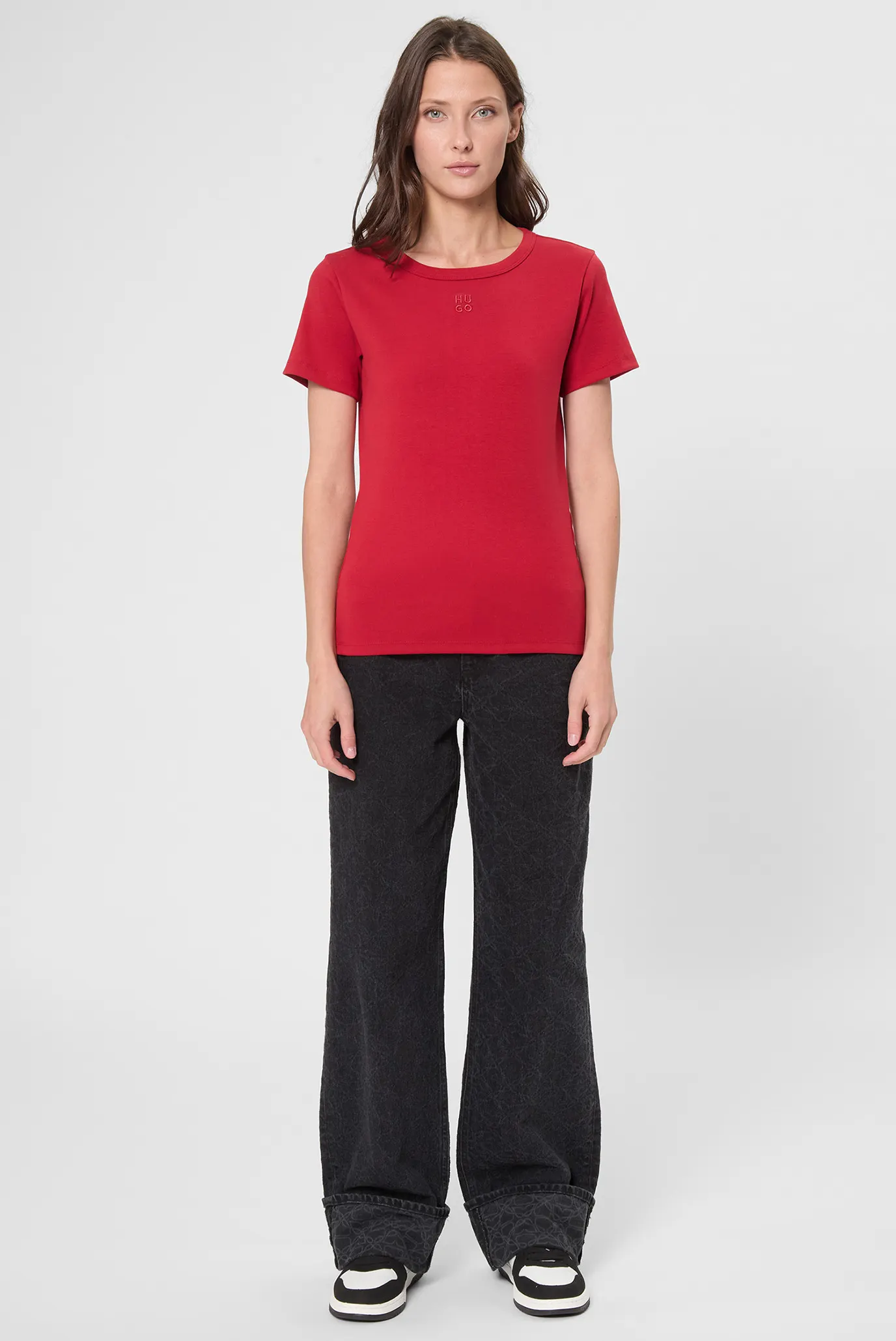 Жіноча червона футболка 4