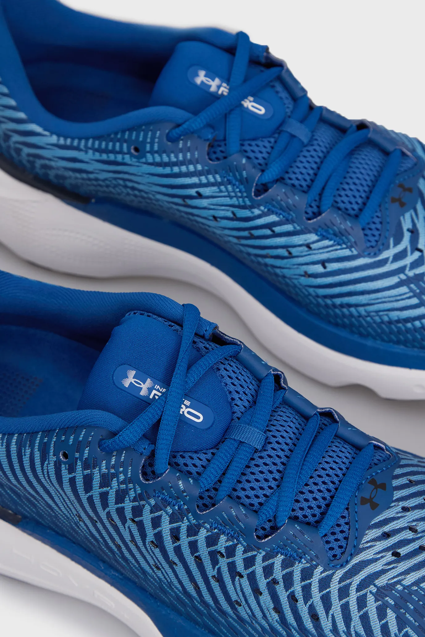 Чоловічі сині кросівки UA Infinite Pro 2