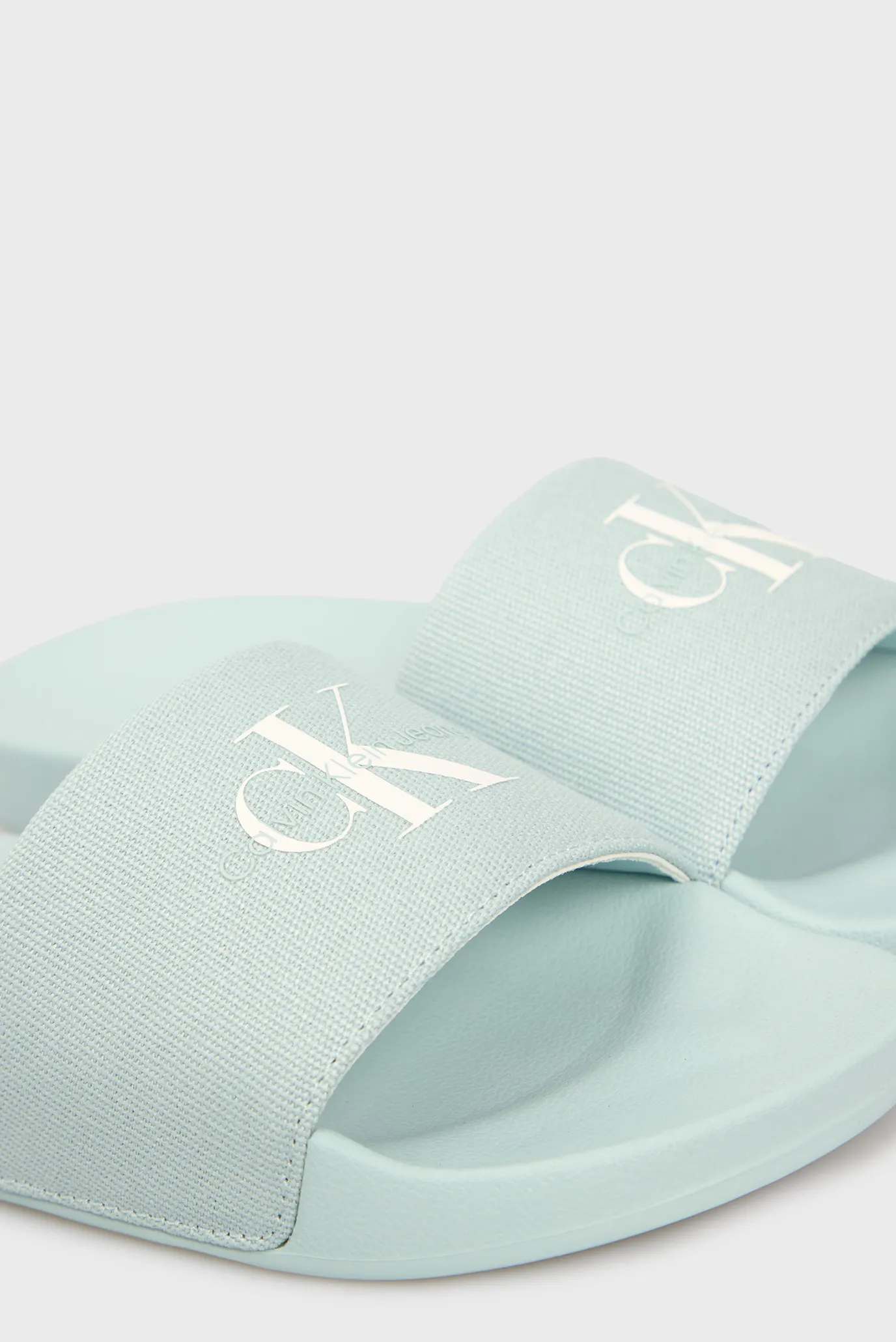 Женские голубые слайдеры MONOGRAM 2