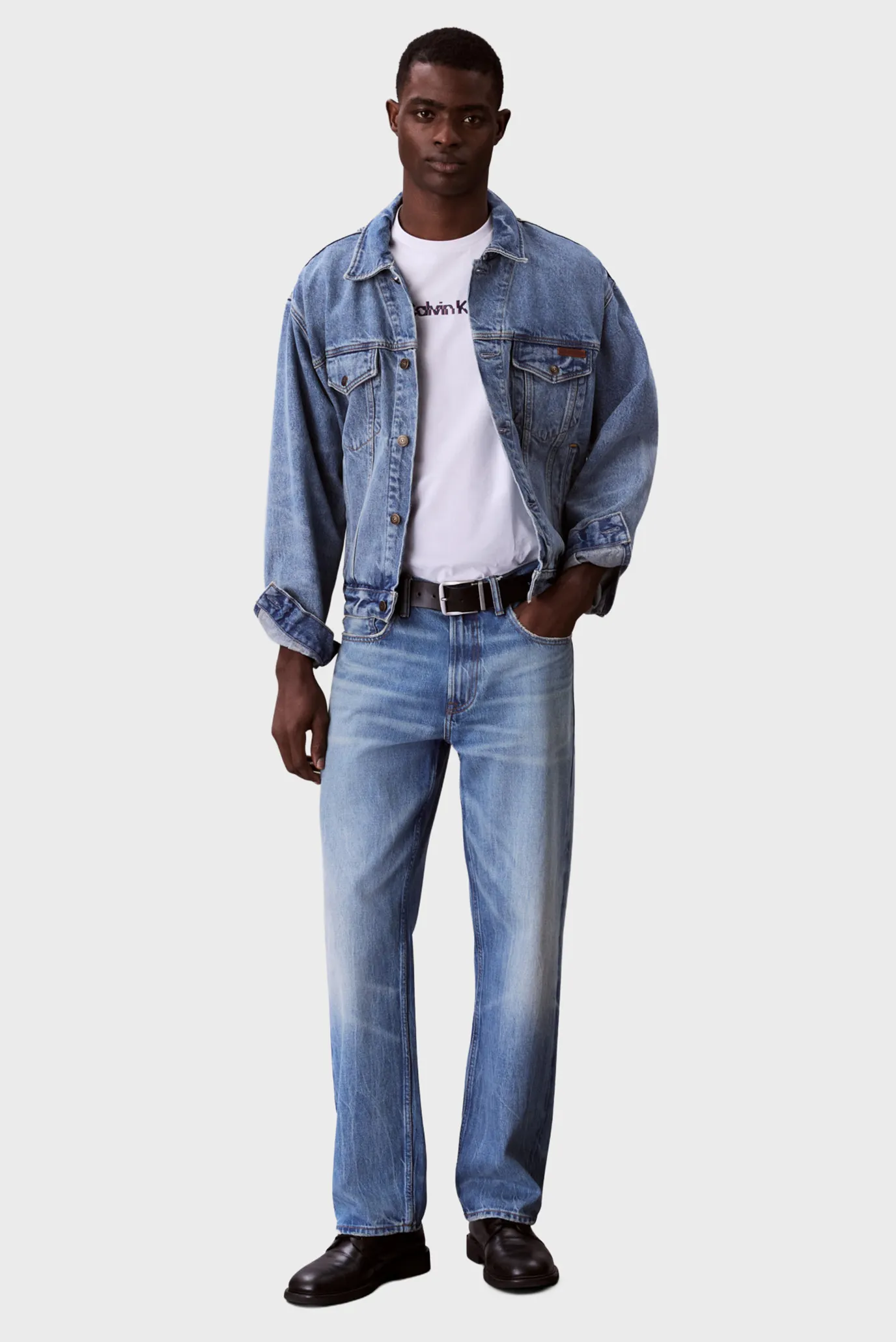 Чоловіча біла футболка SS GLITCHED LOGO 5