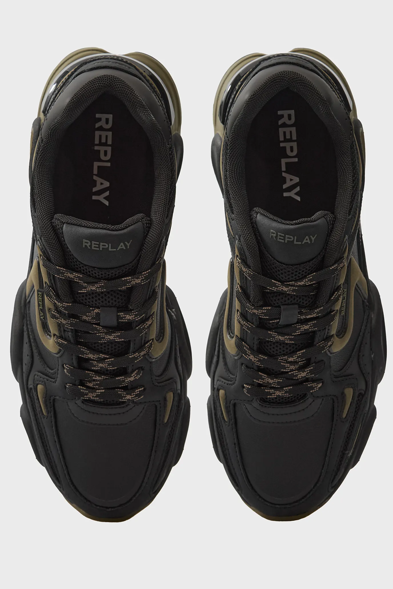 Чоловічі чорні кросівки 4