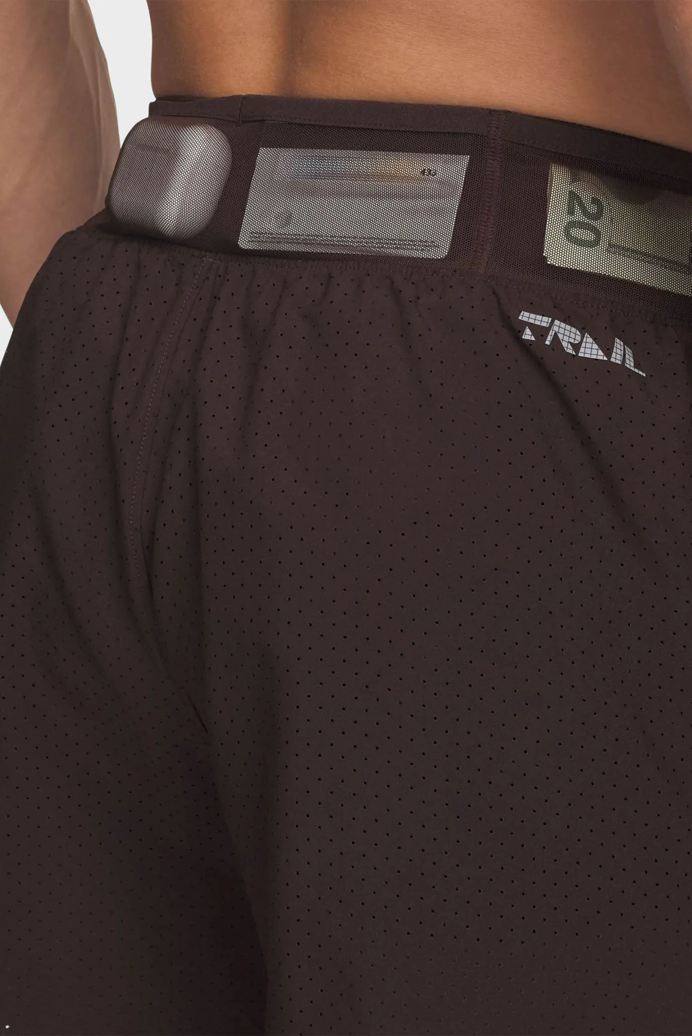 Мужские темно-коричневые шорты UA TRAIL RUN LAUNCH SHORTS 4