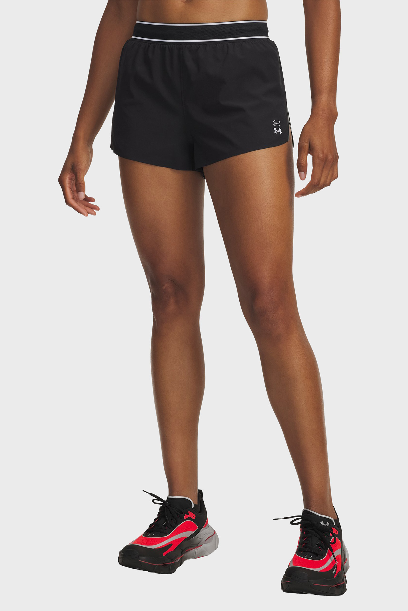 Женские черные шорты UA Halo Run Shorts Черный XS Under Armour 6004022-001 Женские черные шорты UA Halo Run Shorts Черный XS Under Armour 6004022-001