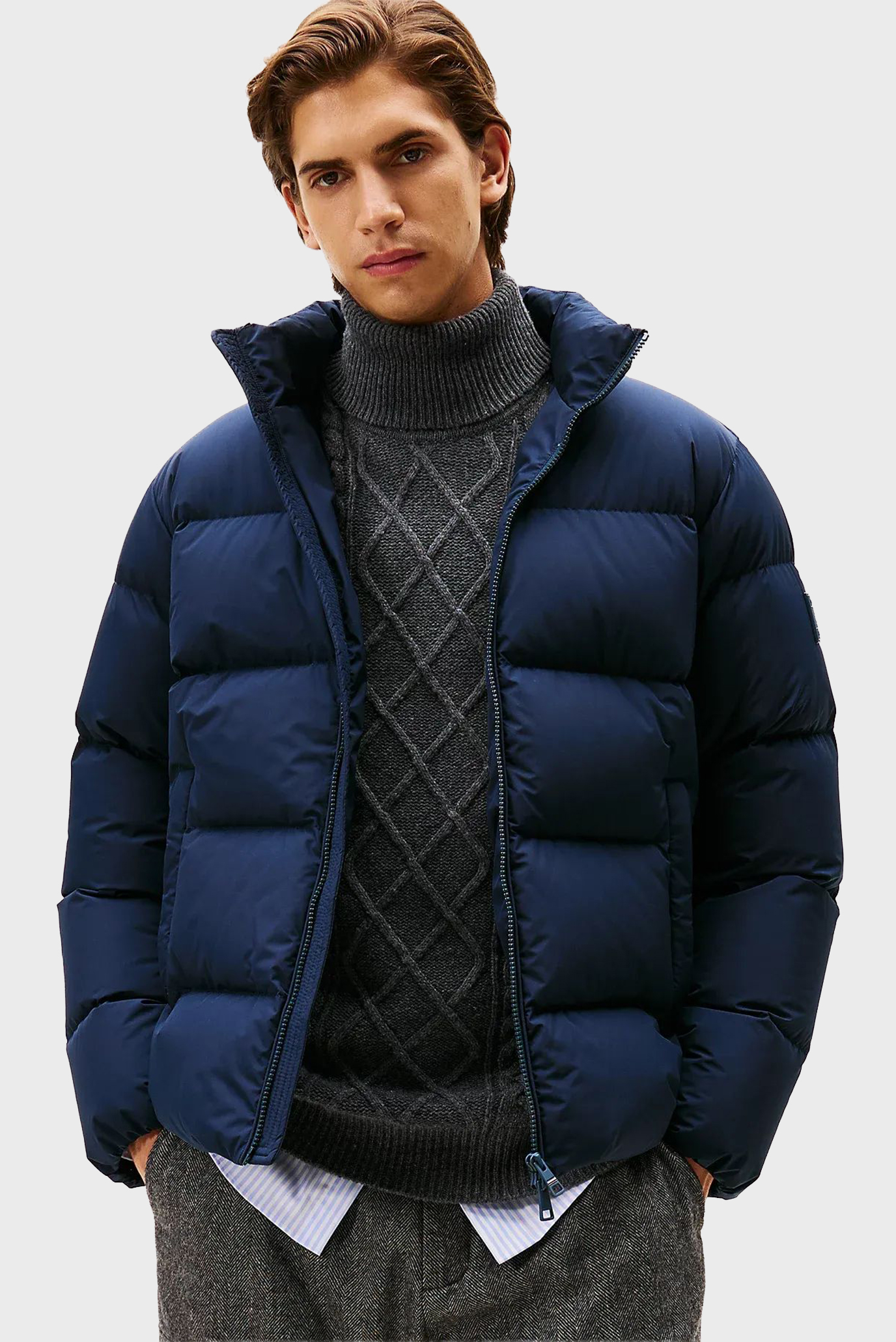 Мужской темно-синий пуховик DOWN STAND PUFFER Синий L Tommy Hilfiger MW0MW40615 Мужской темно-синий пуховик DOWN STAND PUFFER Синий L Tommy Hilfiger MW0MW40615