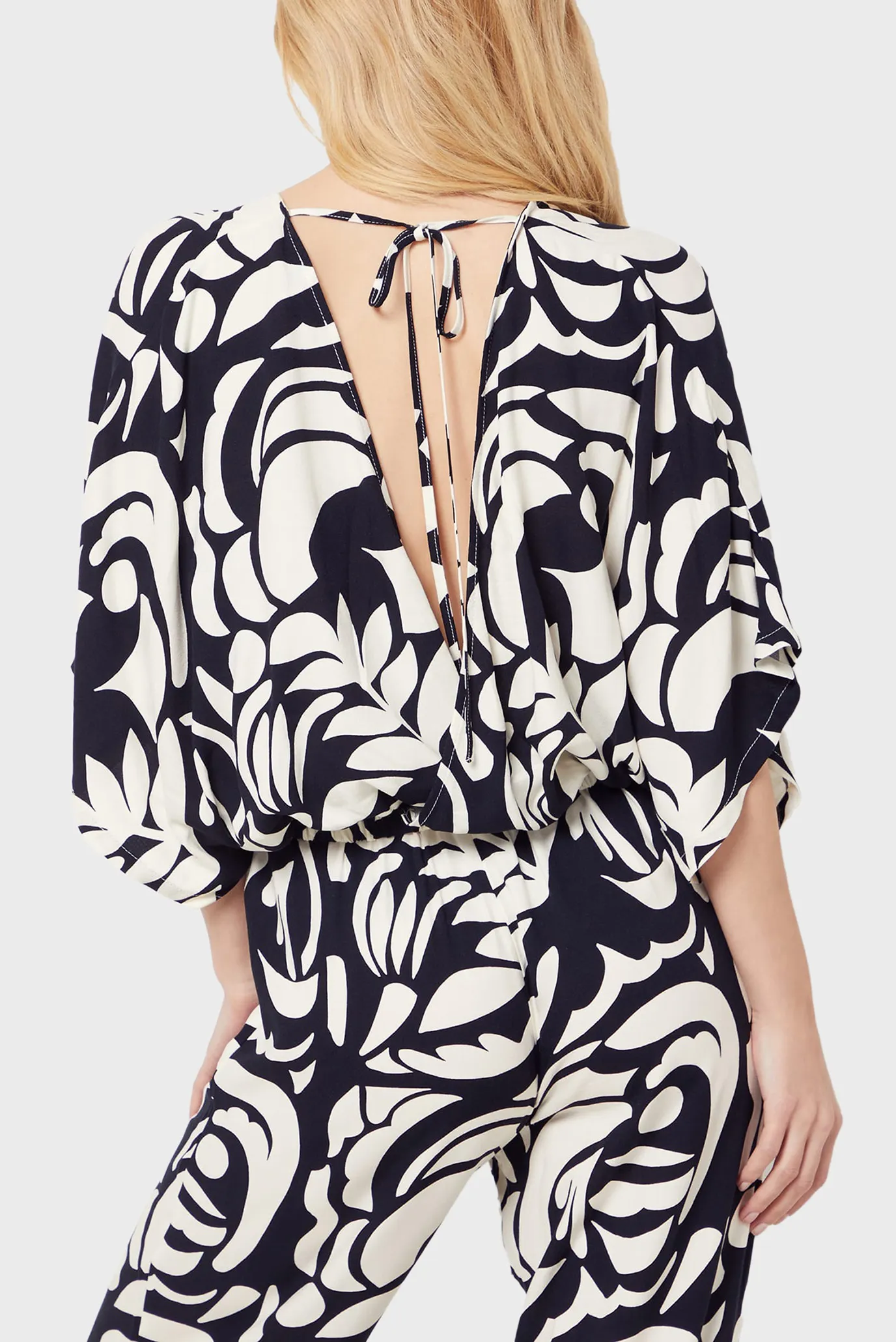 Жіночий топ з візерунком BELINA 3