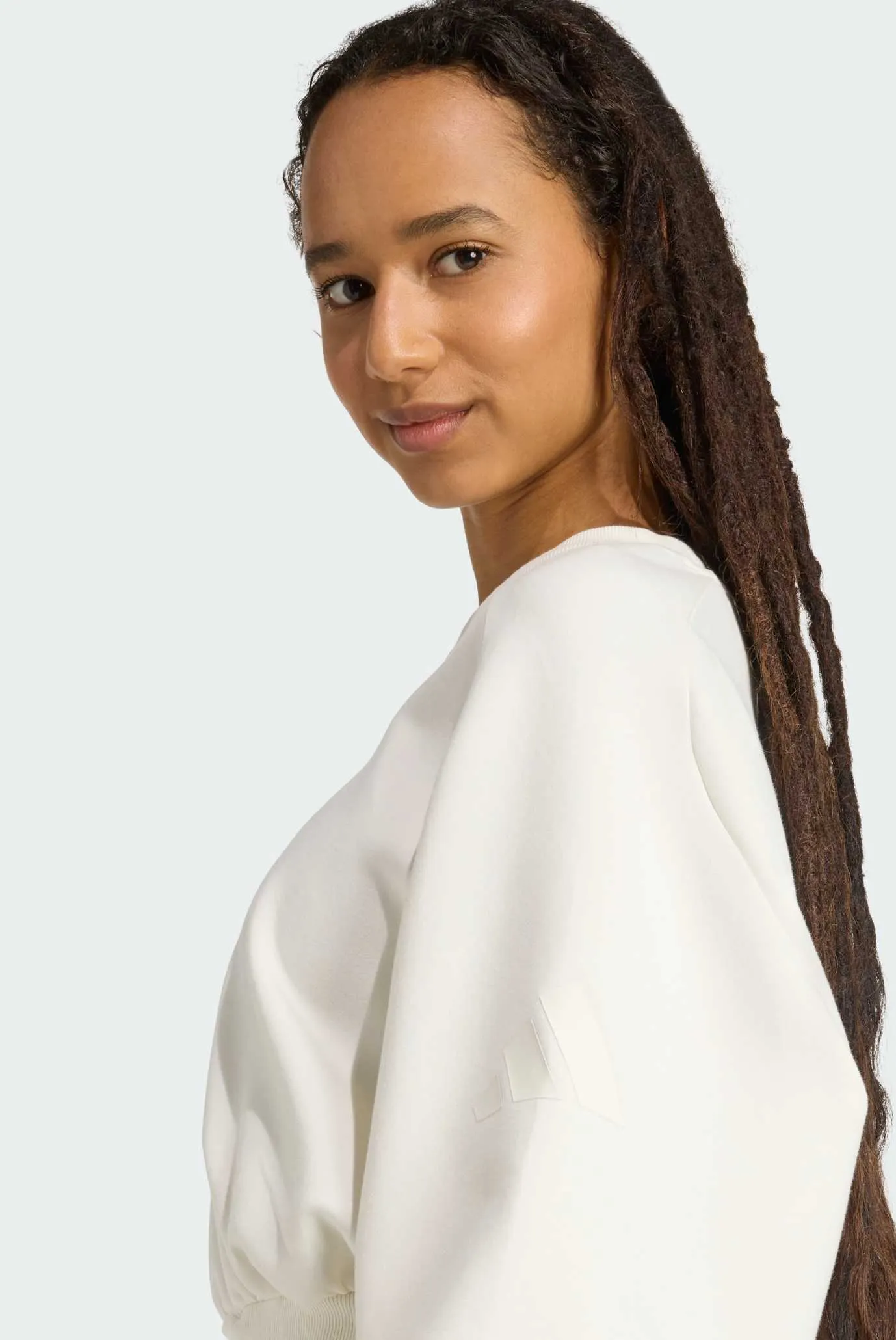 Жіночий білий світшот ALL SZN Soft Lux Loose 4