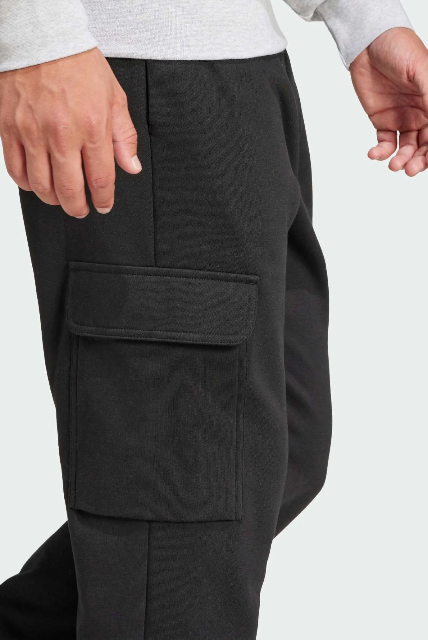 Чоловічі чорні спортивні штани Essentials Feelcozy Fleece Cargo 5