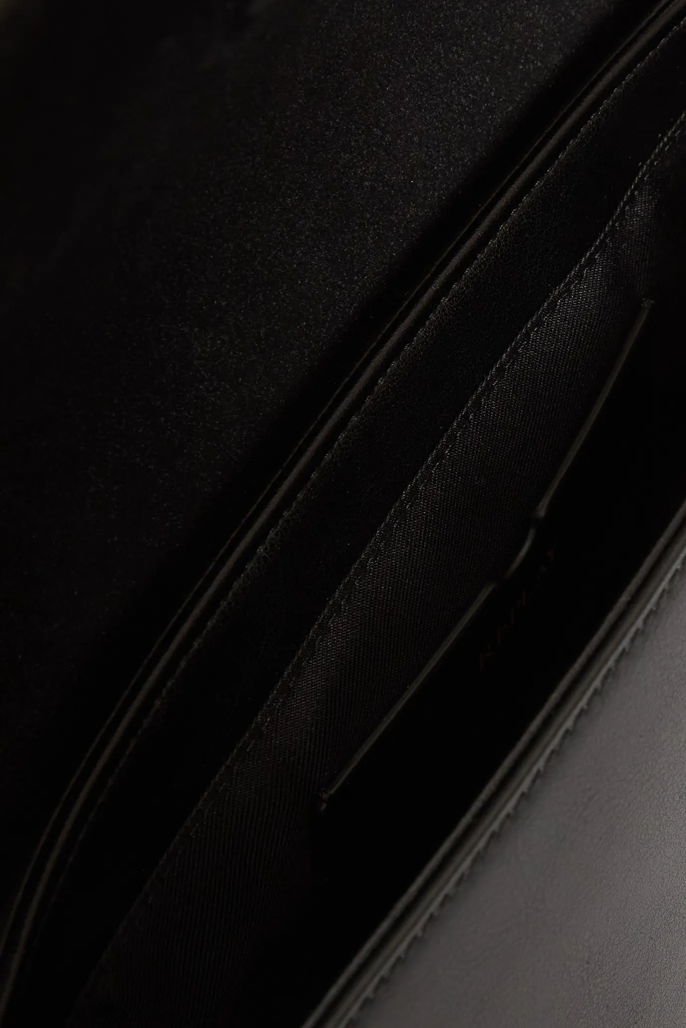 Жіноча чорна сумка 7