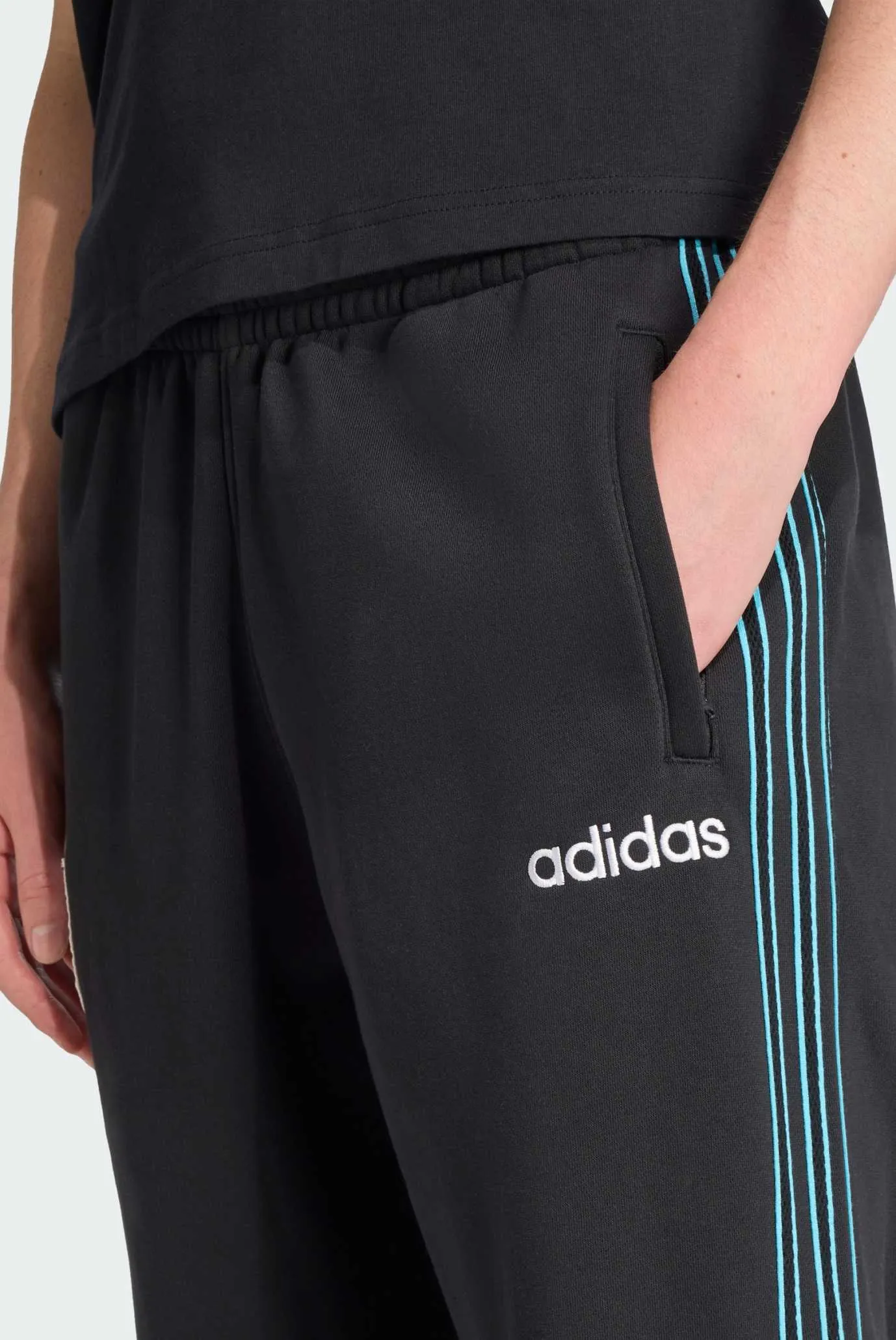 Чоловічі чорні спортивні штани Mesh Stripe 4