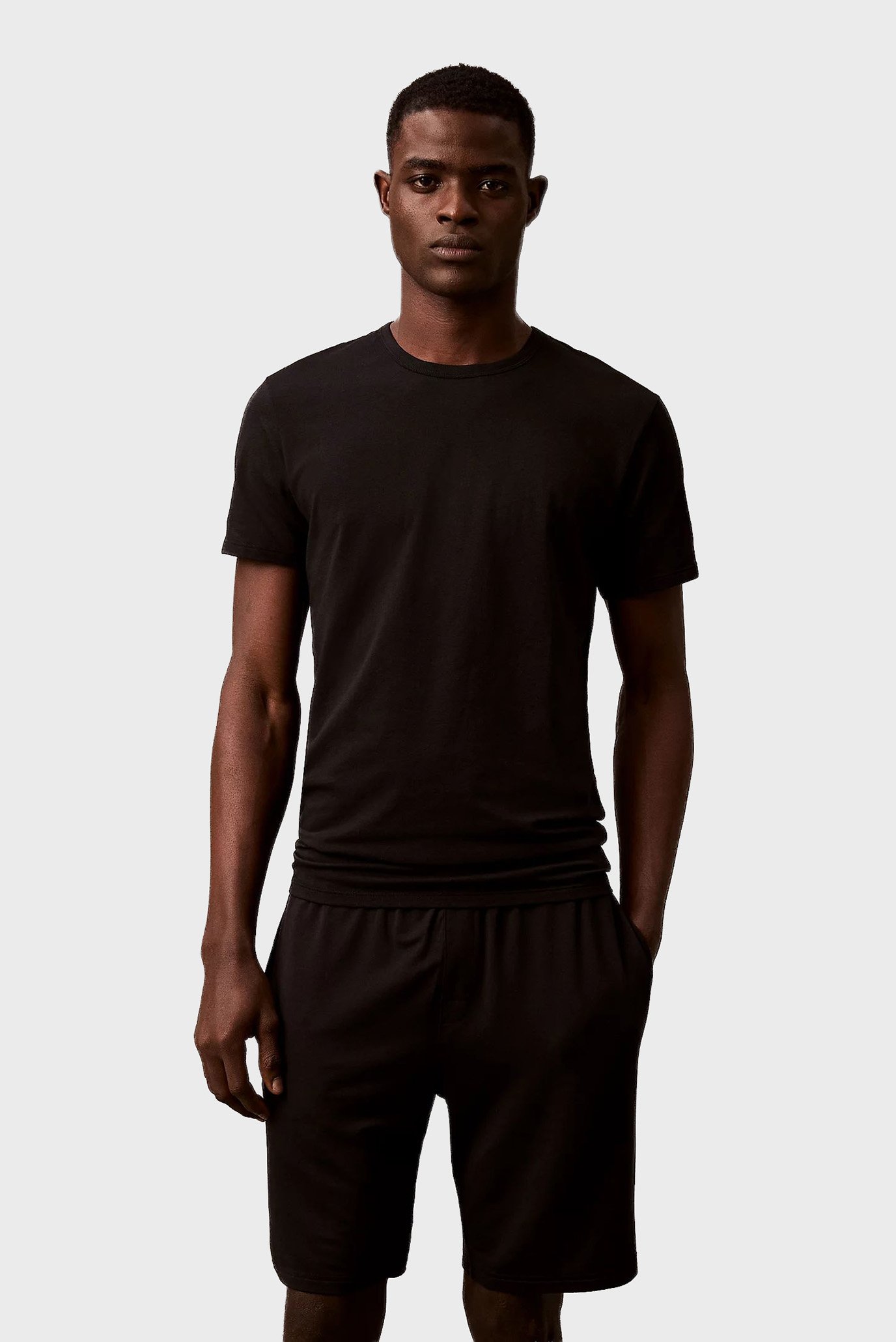 Мужская черная футболка (3 шт) CREW NECK Черный XL Calvin Klein LV00NB4185 Мужская черная футболка (3 шт) CREW NECK Черный XL Calvin Klein LV00NB4185