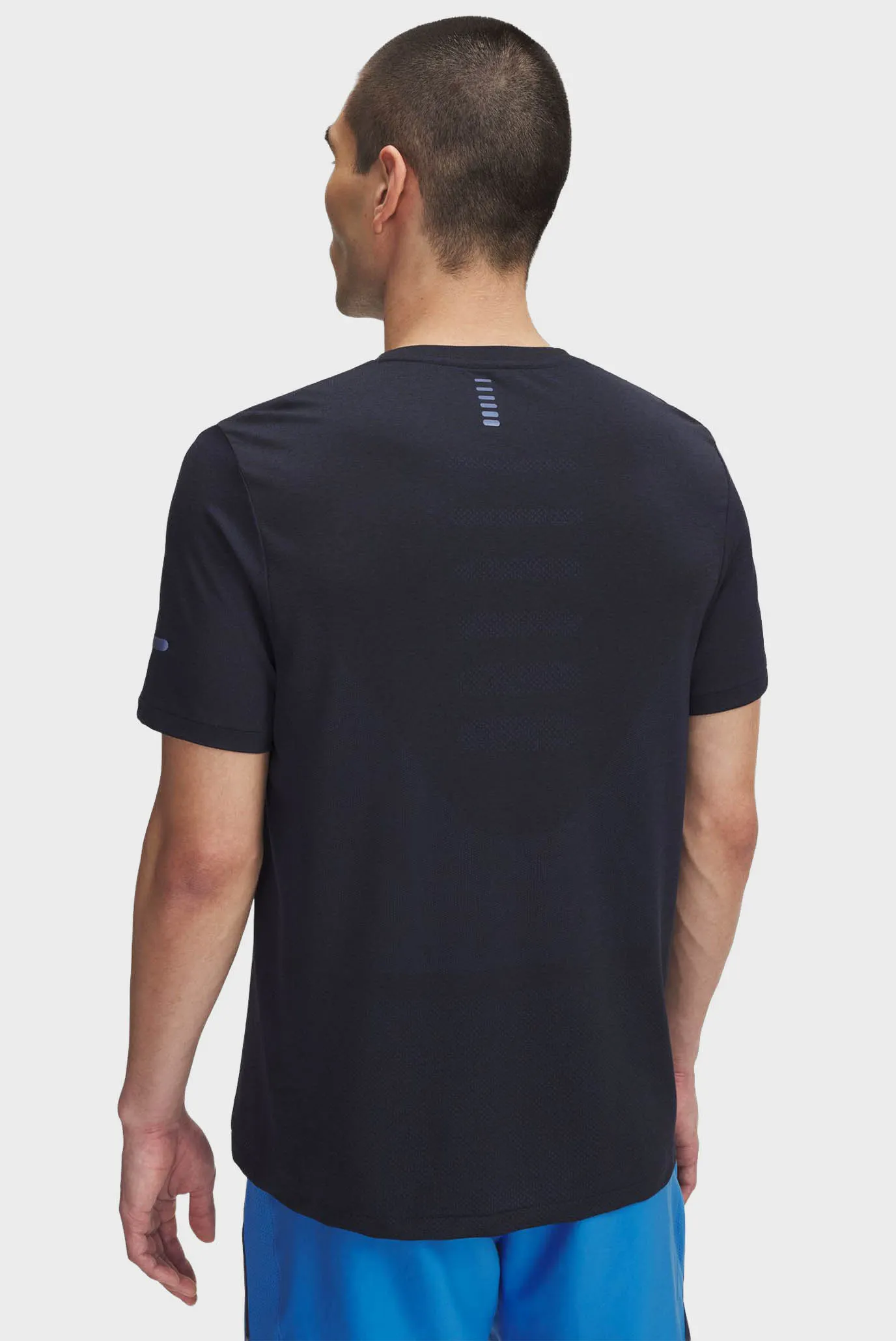 Мужская темно-синяя футболка UA SEAMLESS STRIDE SS 2