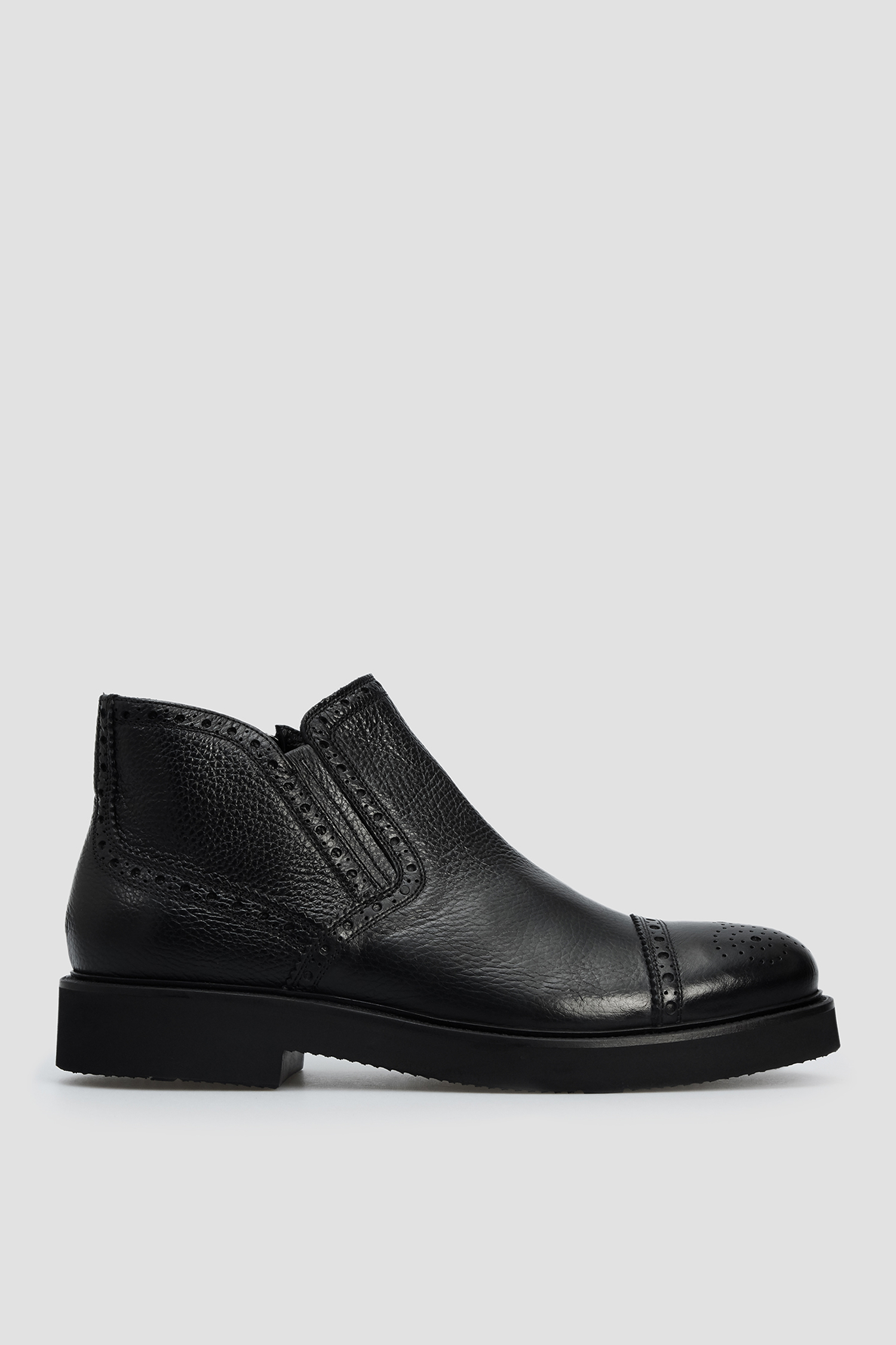 Чоловічі чорні шкіряні черевики 1