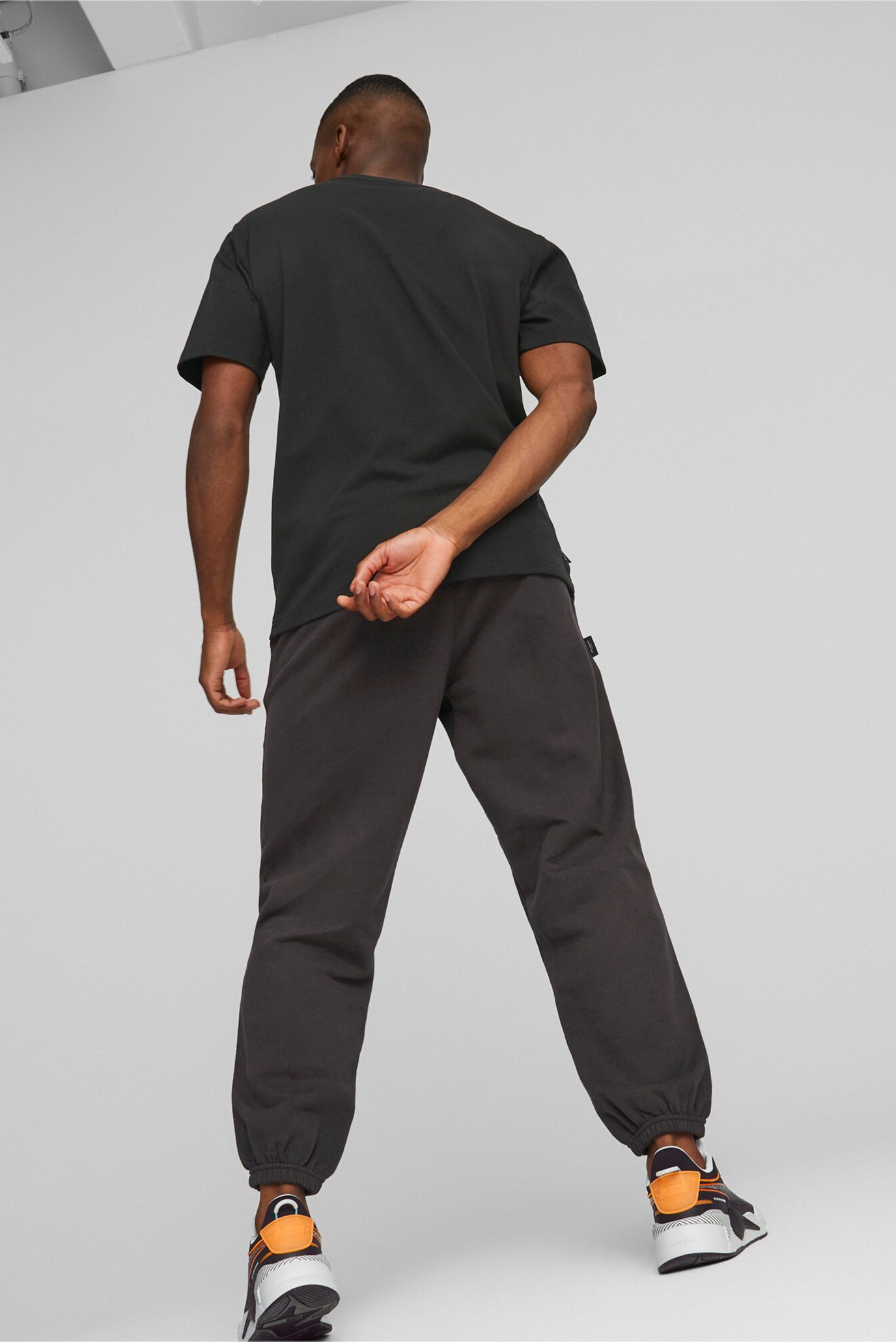 Puma hotsell downtown sweatpants