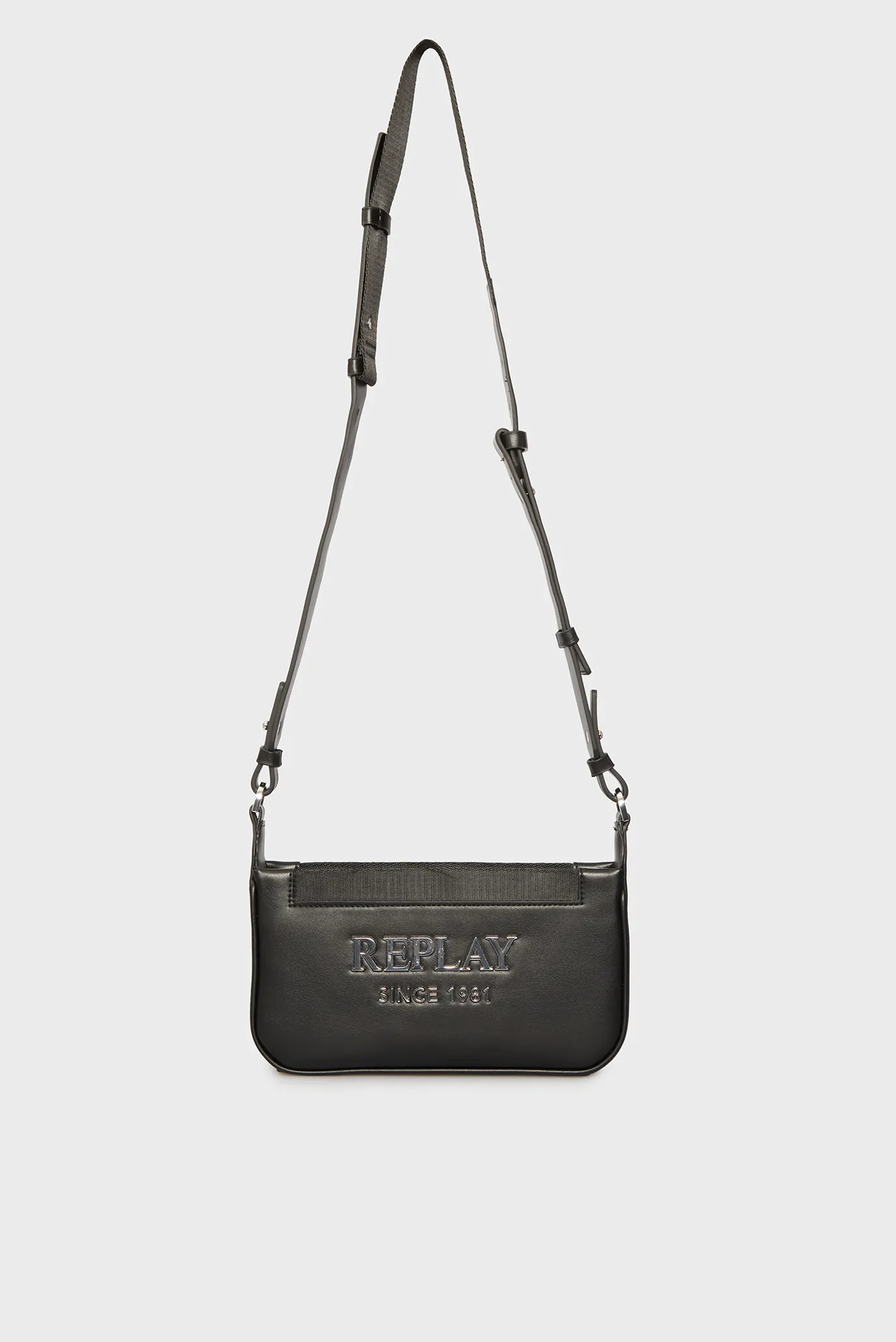 Жіноча чорна сумка 2