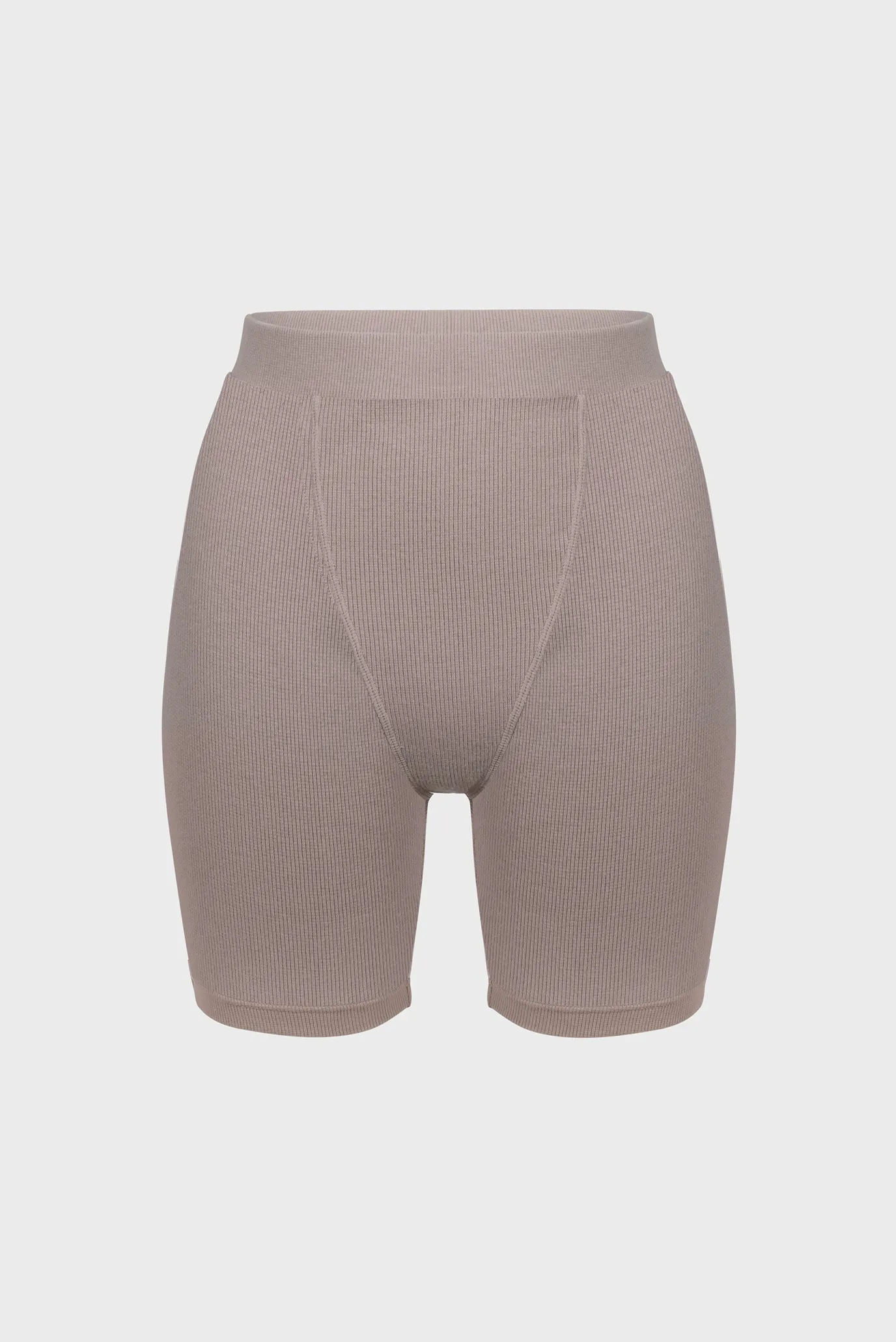 Женские бежевые шорты 6