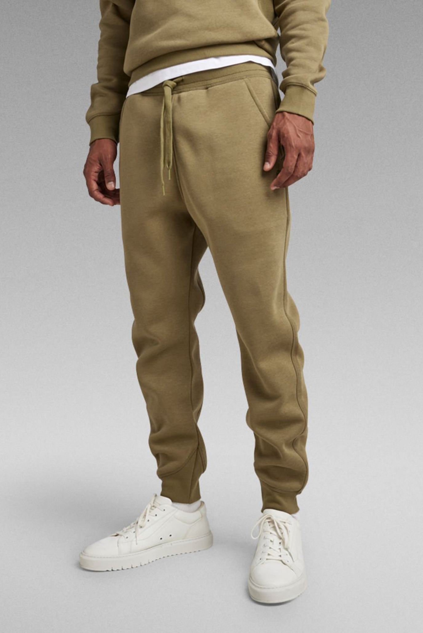 Чоловічі оливкові спортивні штани Premium core type 1