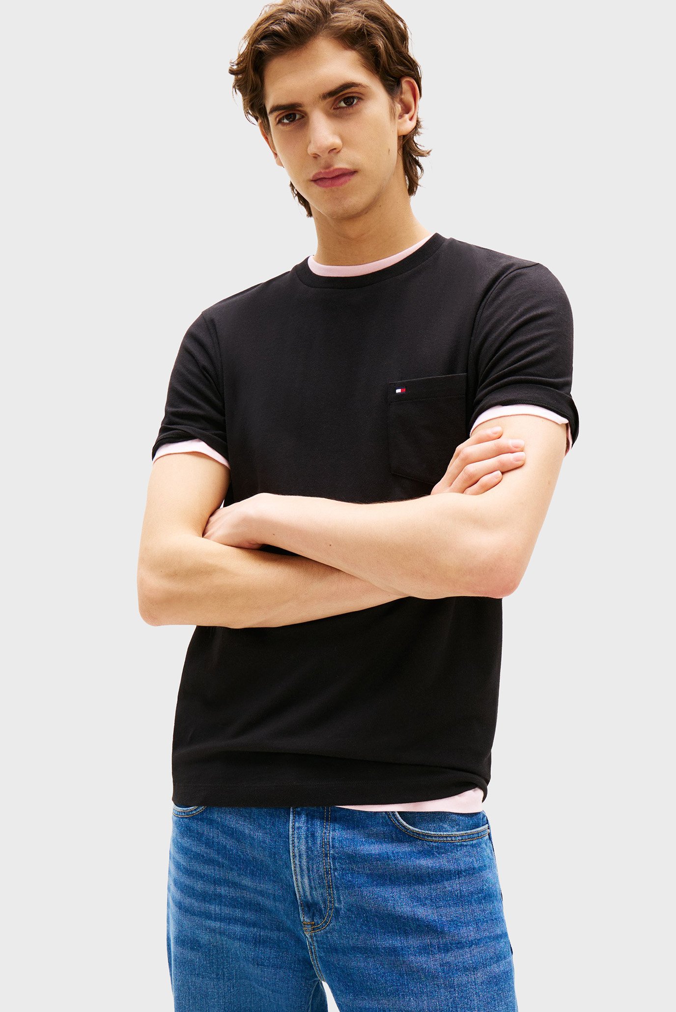 Мужская черная футболка ESSENTIAL SOLID Черный L Tommy Hilfiger MW0MW37283 Мужская черная футболка ESSENTIAL SOLID Черный L Tommy Hilfiger MW0MW37283