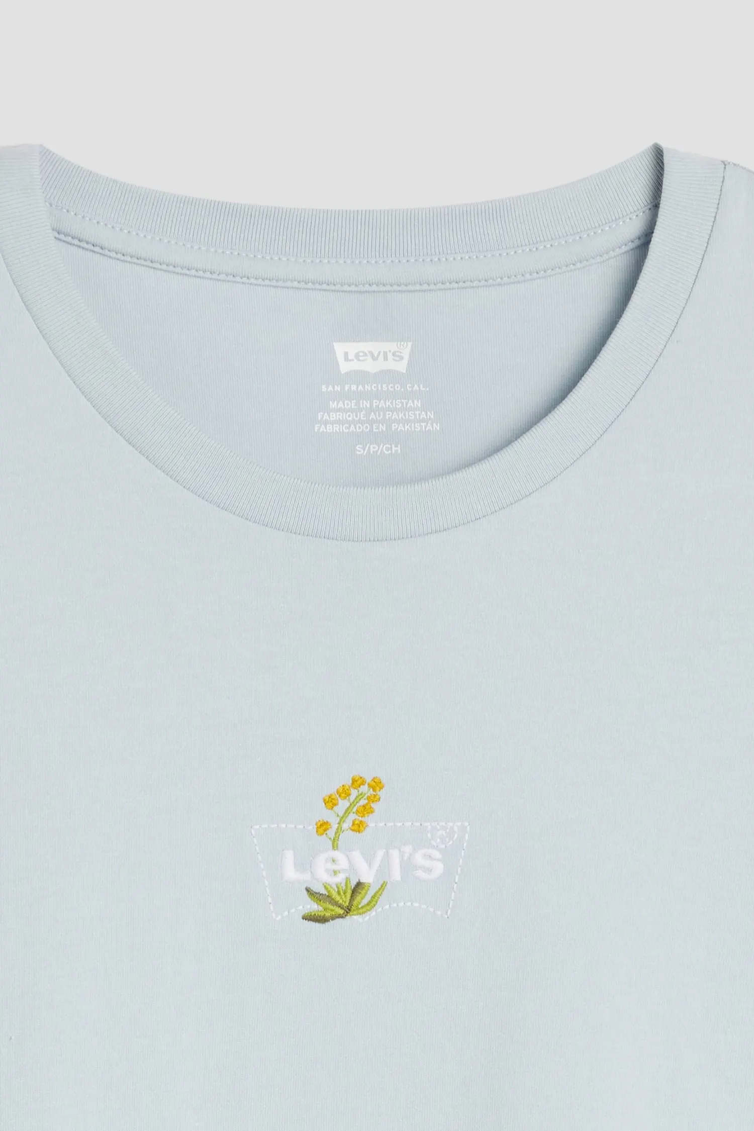 Женская голубая футболка 3