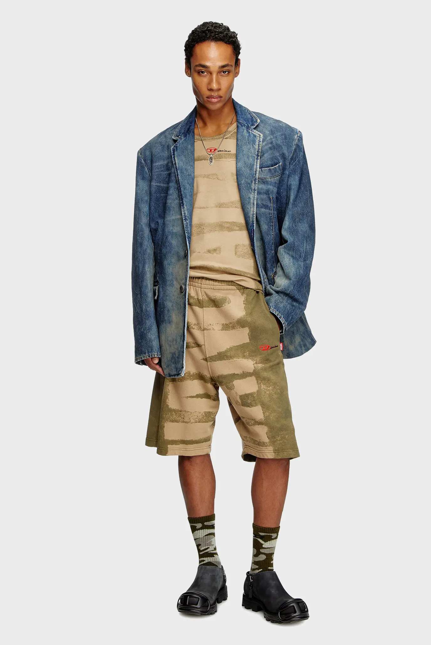 Чоловічі зелені шорти P-MARSHY-BLEEDING Diesel x Damiano David 3