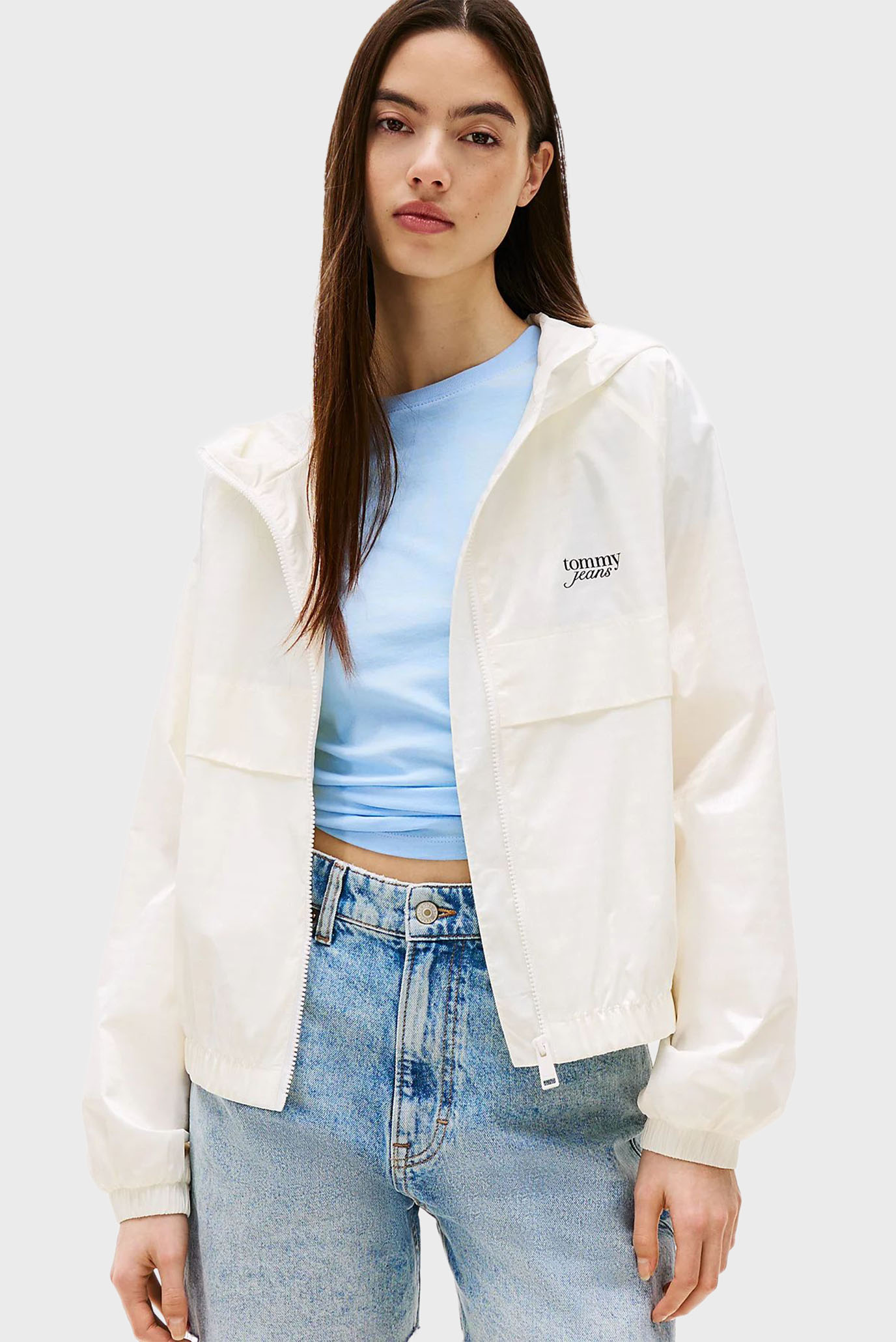 Женская белая ветровка с узором JACQUARD Белый S Tommy Jeans DW0DW20952 Женская белая ветровка с узором JACQUARD Белый S Tommy Jeans DW0DW20952