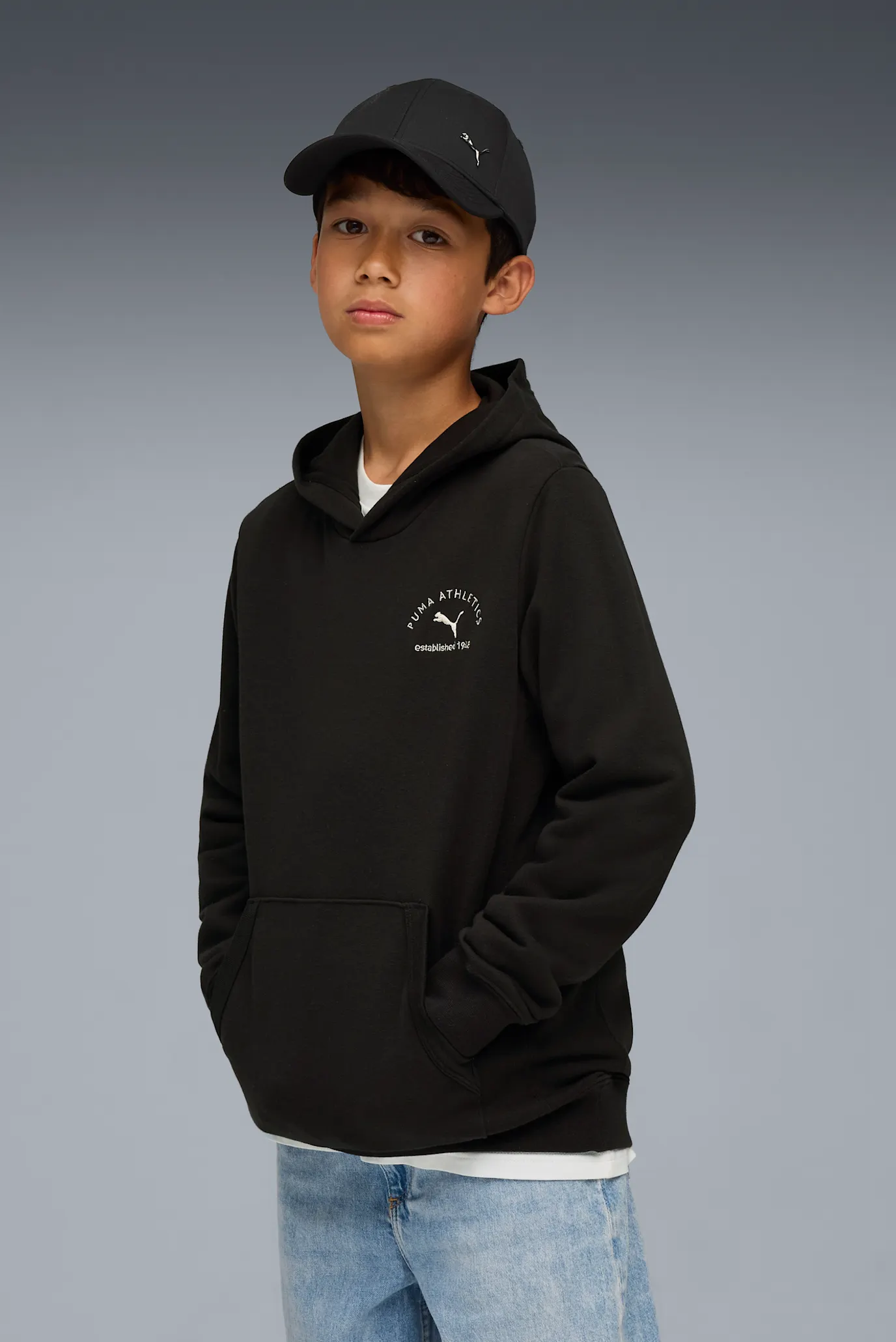 Детское черное худи PUMA Class Graphic Hoodie Youth 1