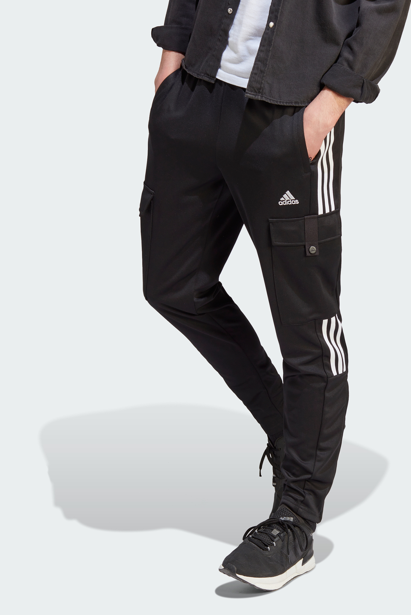 Мужские черные спортивные брюки Tiro Cargo Tracksuit Bottoms 1