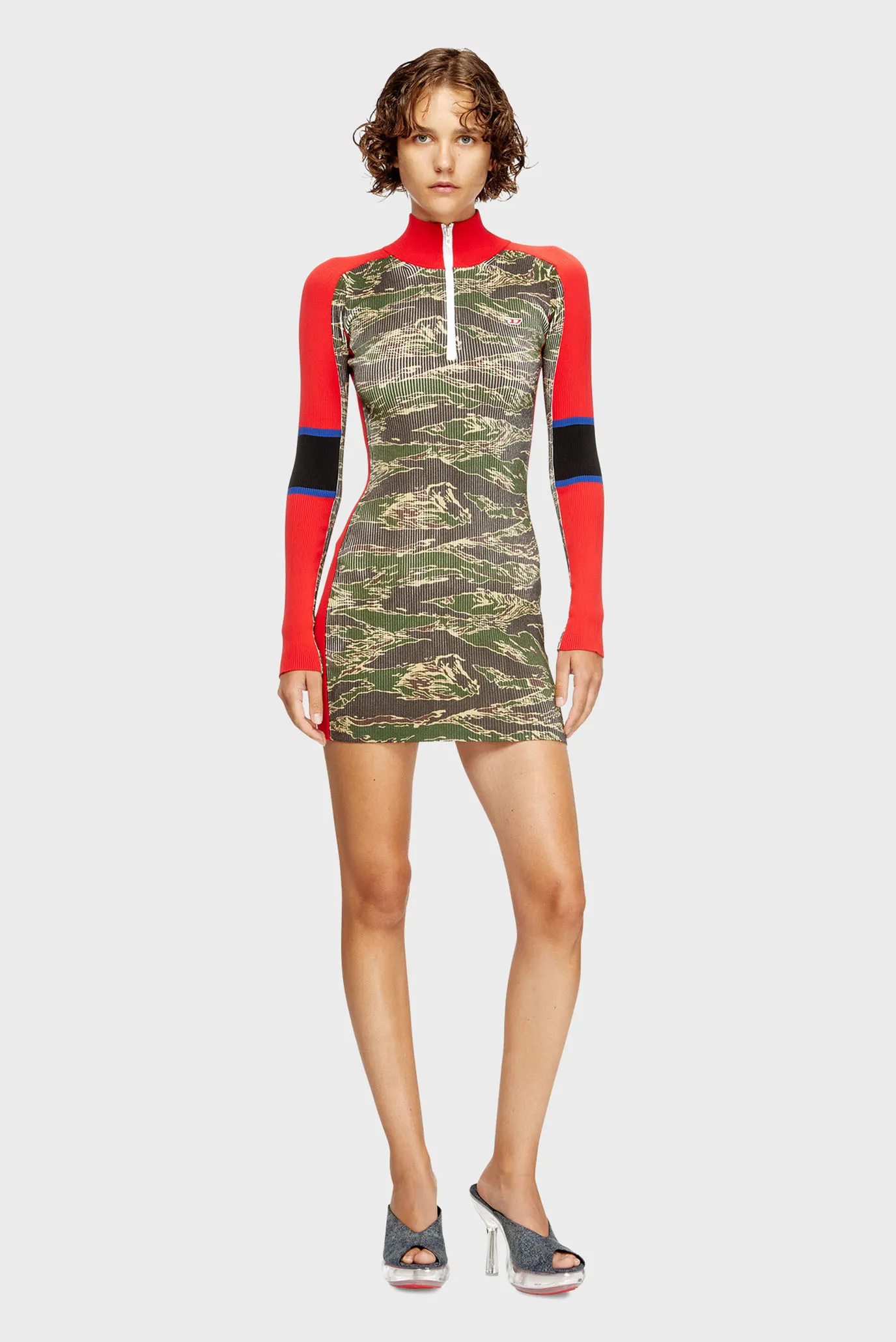 Жіноча сукня M-CAMOK 1