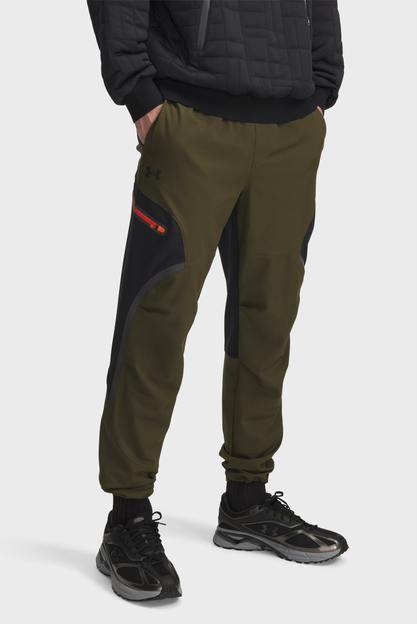 Мужские оливковые спортивные брюки UA Unstoppable Cargo Pant Оливковый XL Under Armour 1390256-308 Мужские оливковые спортивные брюки UA Unstoppable Cargo Pant Оливковый XL Under Armour 1390256-308