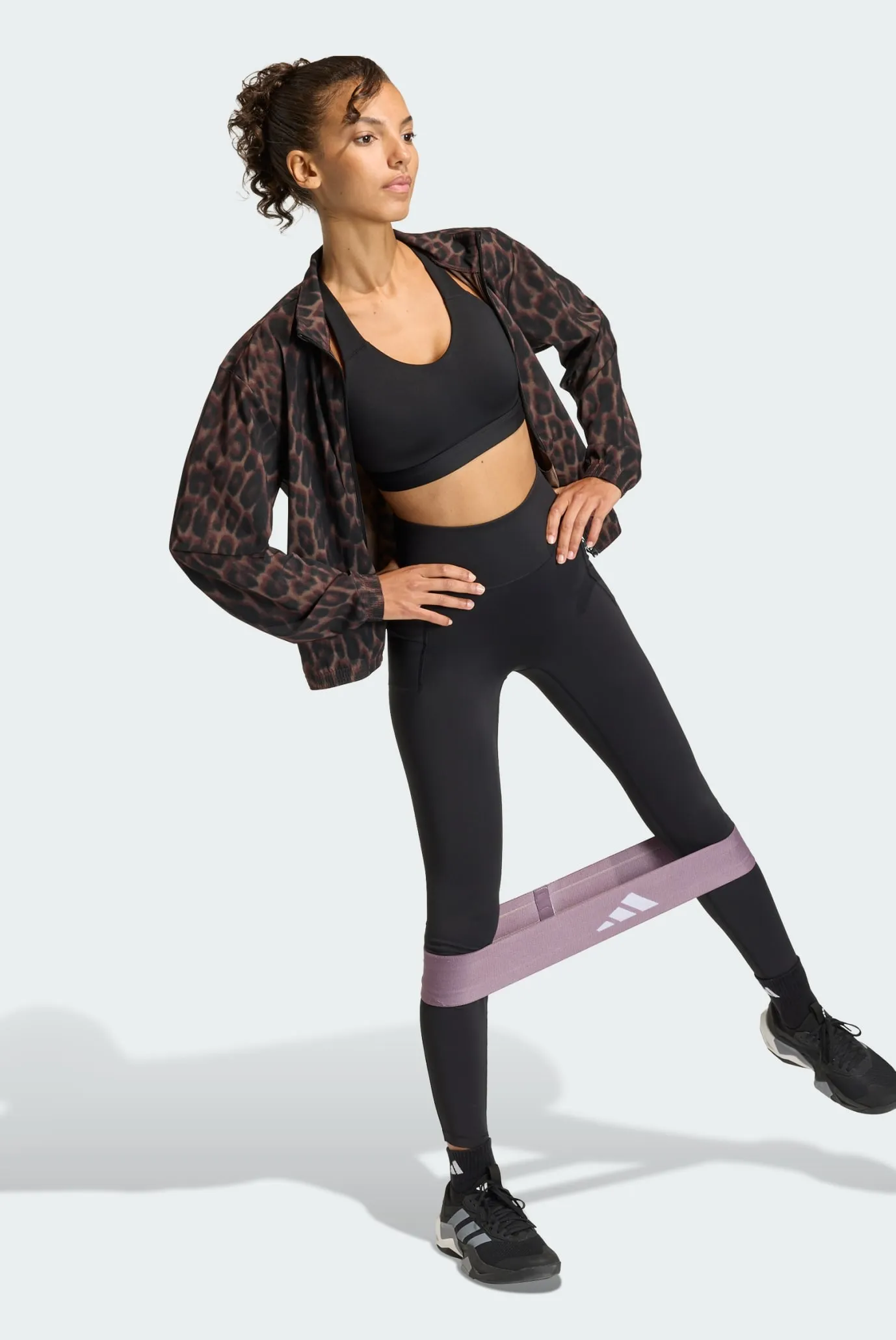 Женская коричневая куртка с узором Workout Essentials Leopard