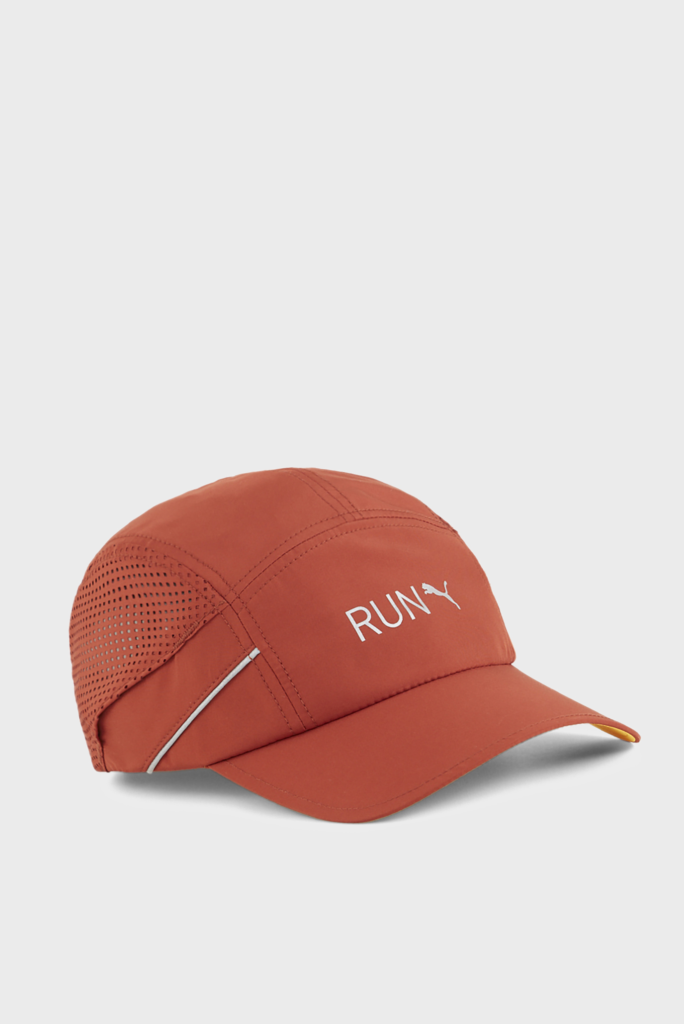 Оранжевая кепка Lightweight Running Cap 1