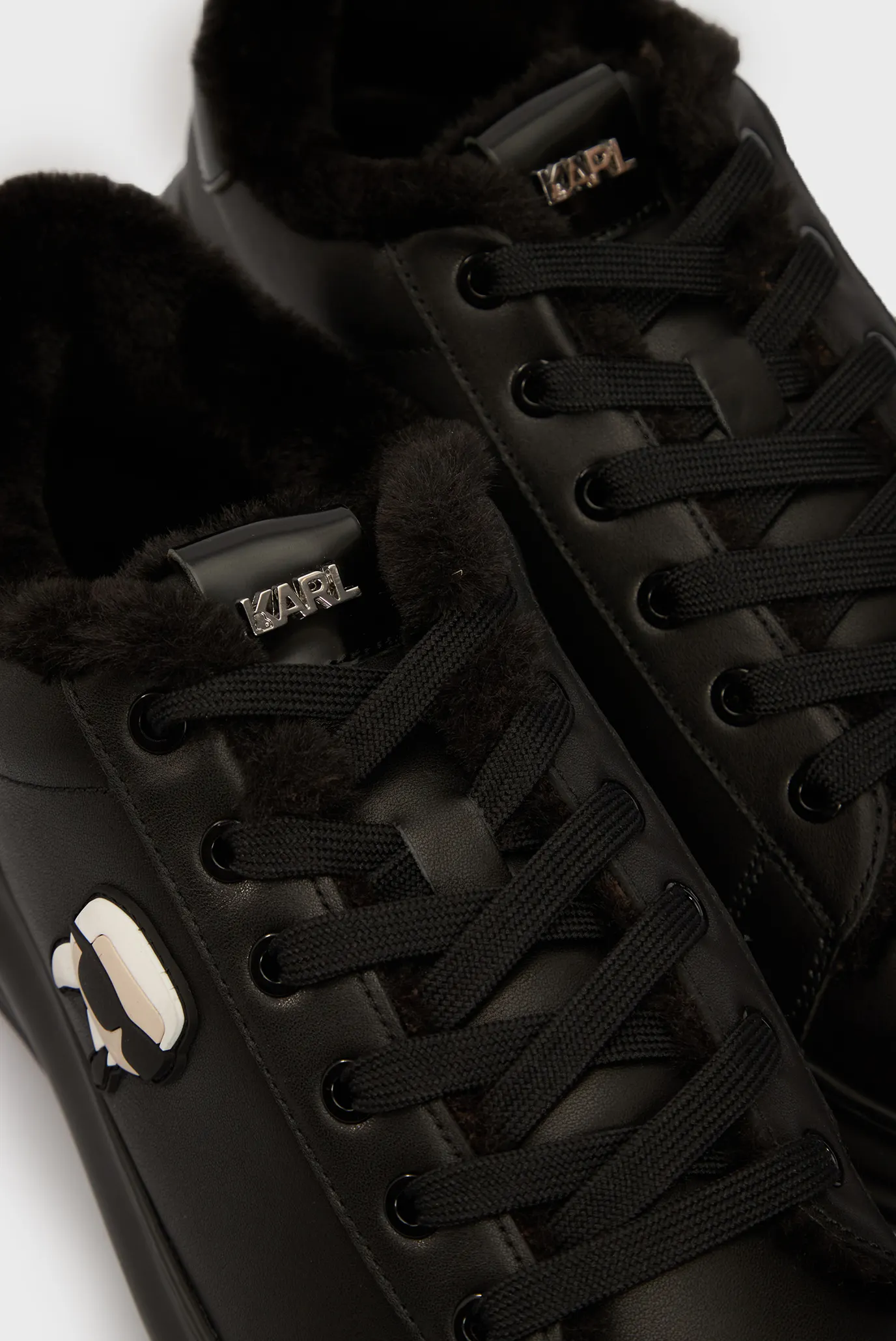 Чоловічі  чорні шкіряні снікерси 2