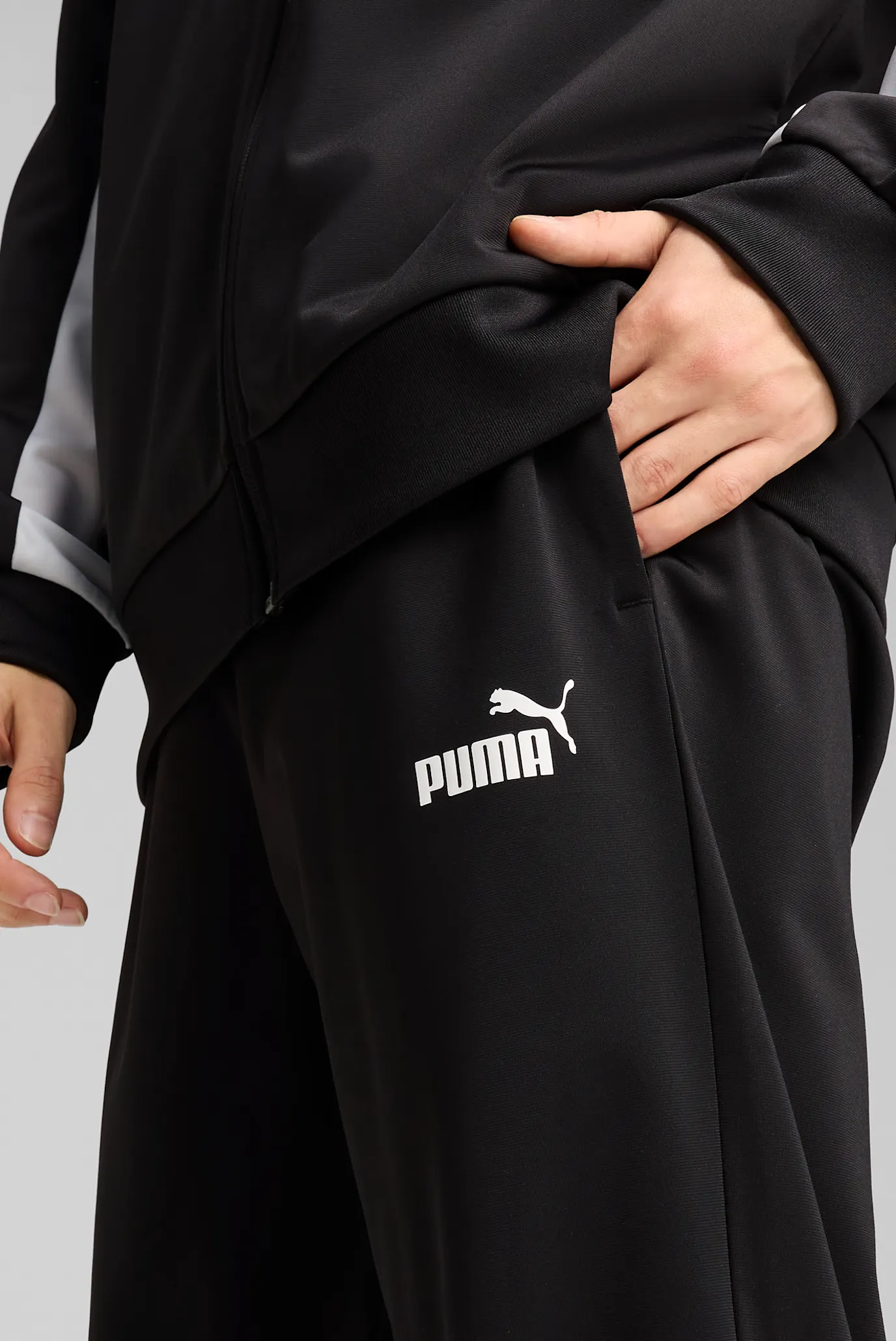 Чоловічий чорний спортивний костюм (кофта, штани) PUMA Poly Colourblock Suit Men 5