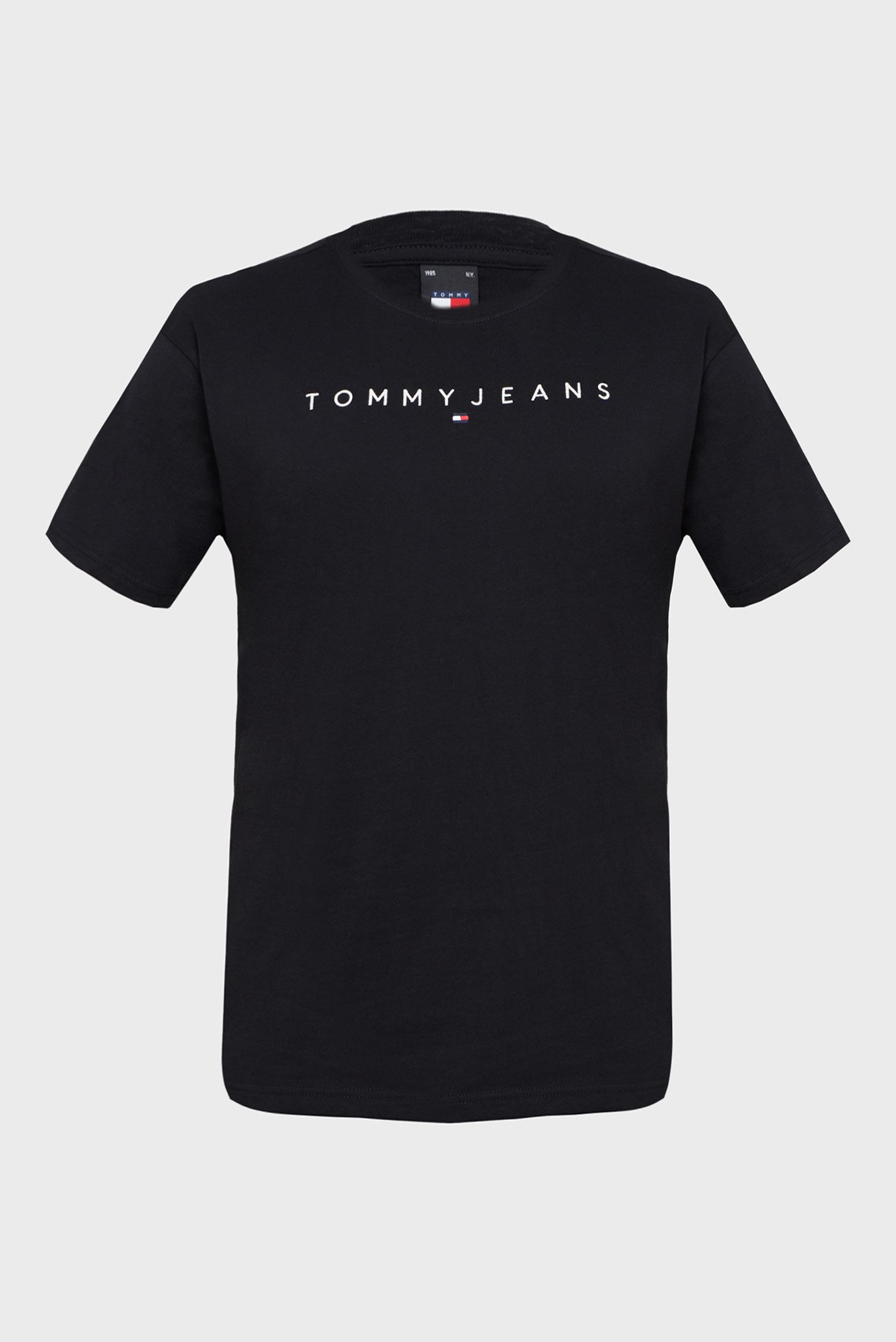 Мужская черная футболка TJM REG LINEAR LOGO TEE EXT Черный M Tommy Jeans DM0DM17993 Мужская черная футболка TJM REG LINEAR LOGO TEE EXT Черный M Tommy Jeans DM0DM17993