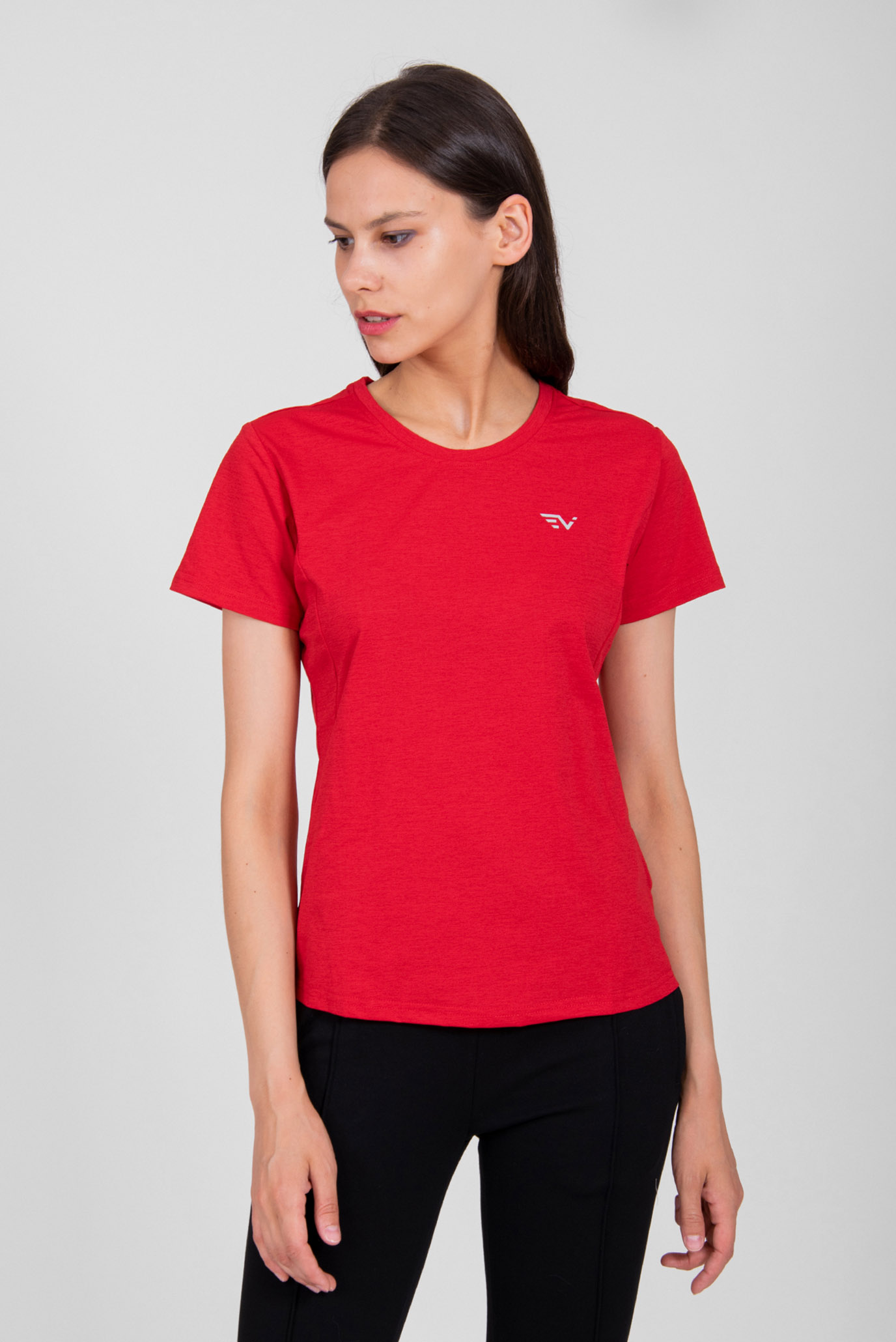 Женская красная футболка 1